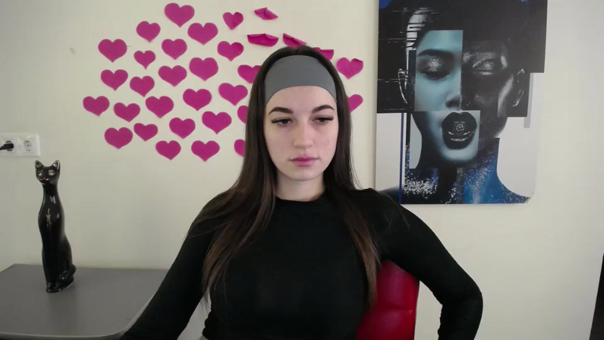 Gallery image thumbnail from Eva_Eldis's myfreecams stream on, 10/16/2024, 10:22 image 9 of 20