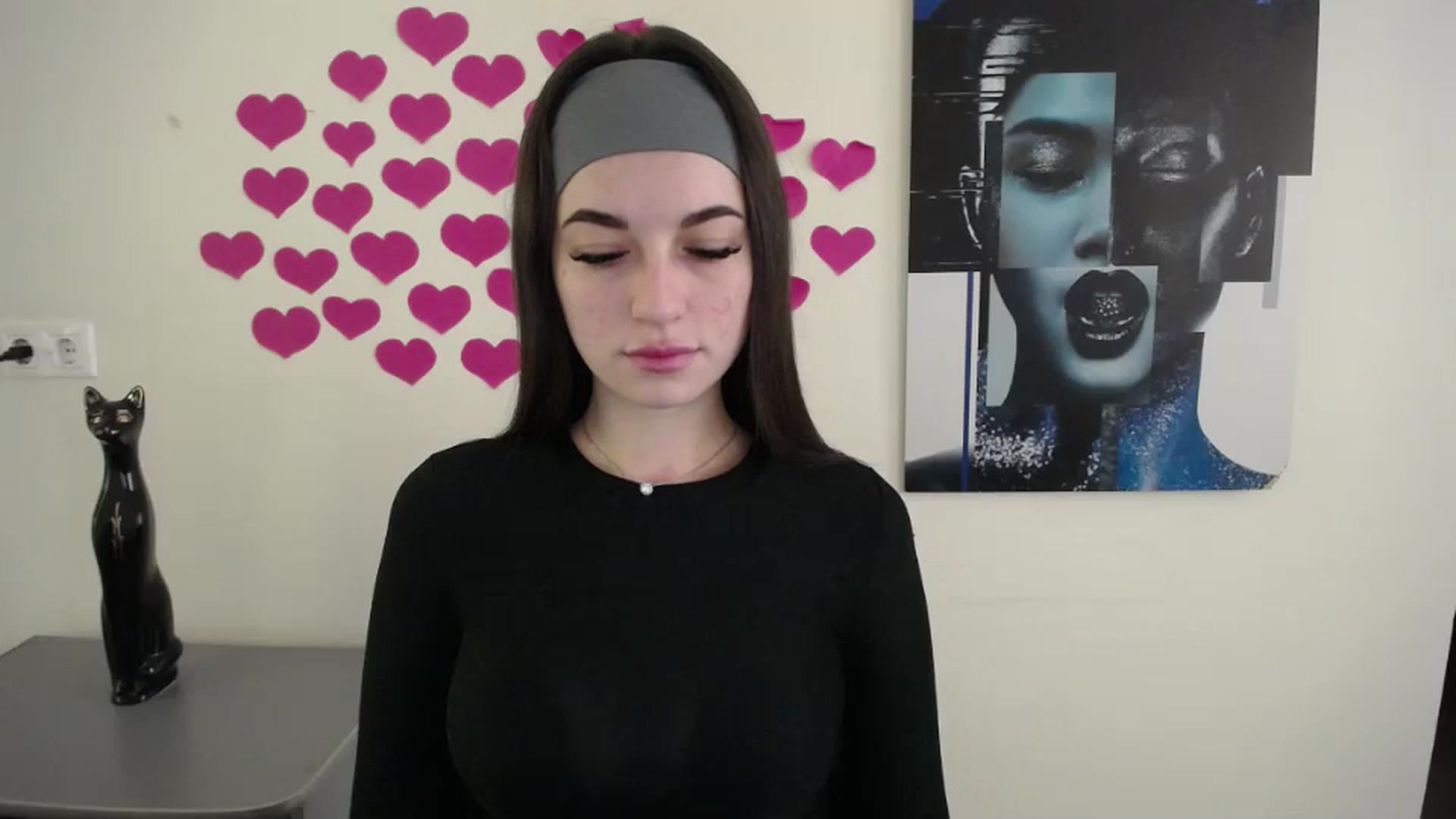 Gallery image thumbnail from Eva_Eldis's myfreecams stream on, 10/16/2024, 10:22 image 12 of 20