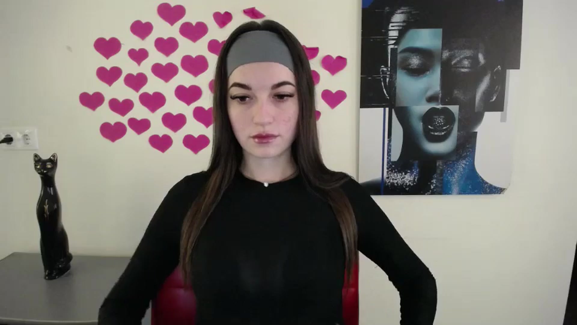 Gallery image thumbnail from Eva_Eldis's myfreecams stream on, 10/16/2024, 10:22 image 17 of 20