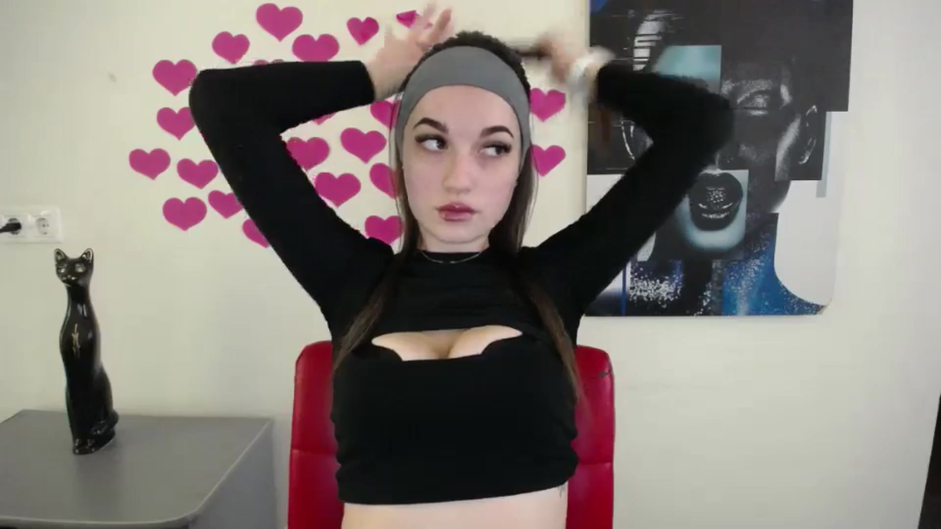 Gallery image thumbnail from Eva_Eldis's myfreecams stream on, 10/16/2024, 13:10 image 16 of 20