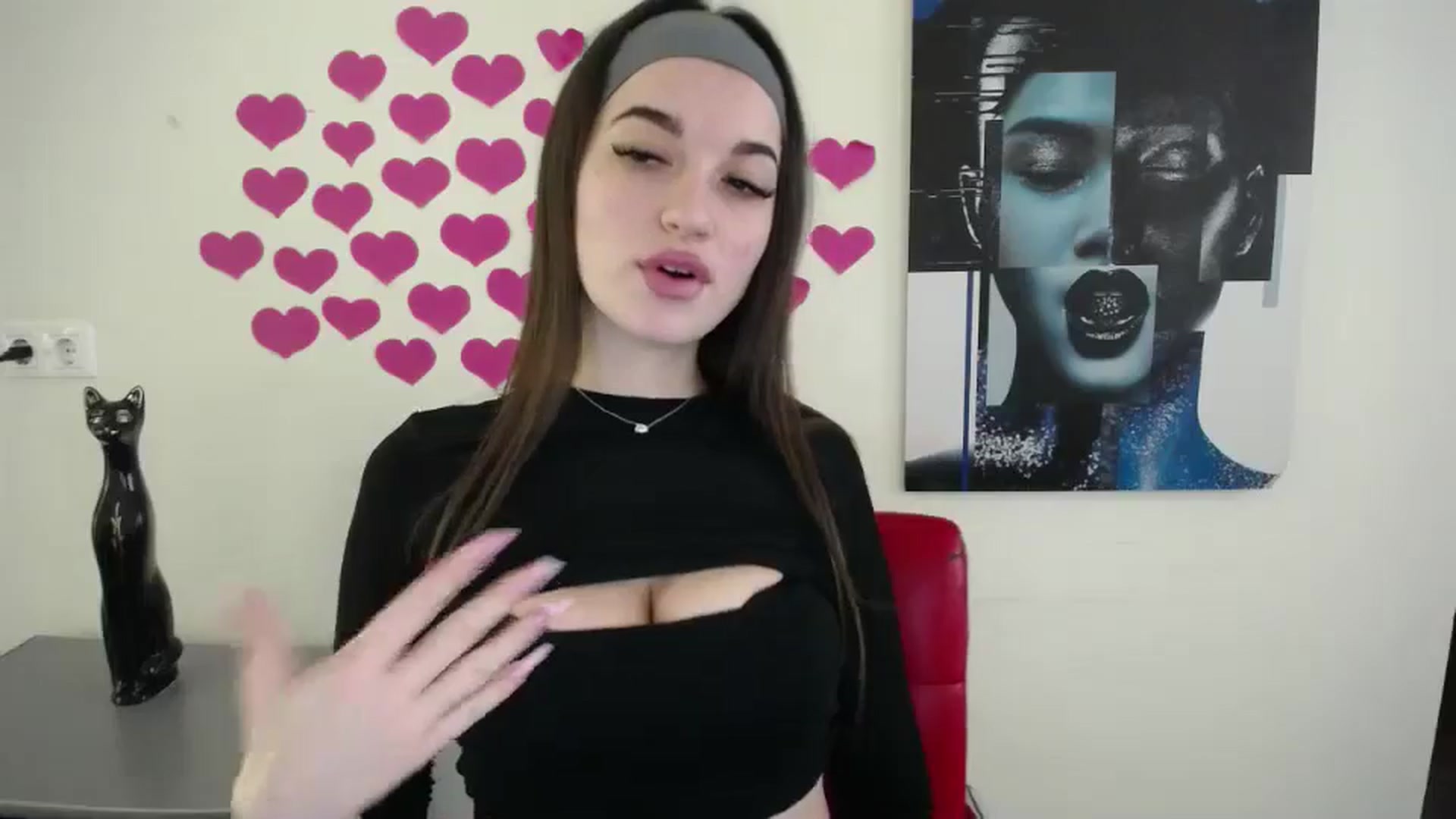 Gallery image thumbnail from Eva_Eldis's myfreecams stream on, 10/16/2024, 13:10 image 8 of 20