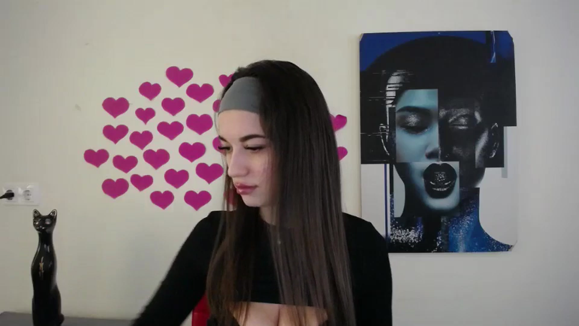 Gallery image thumbnail from Eva_Eldis's myfreecams stream on, 10/16/2024, 13:10 image 19 of 20