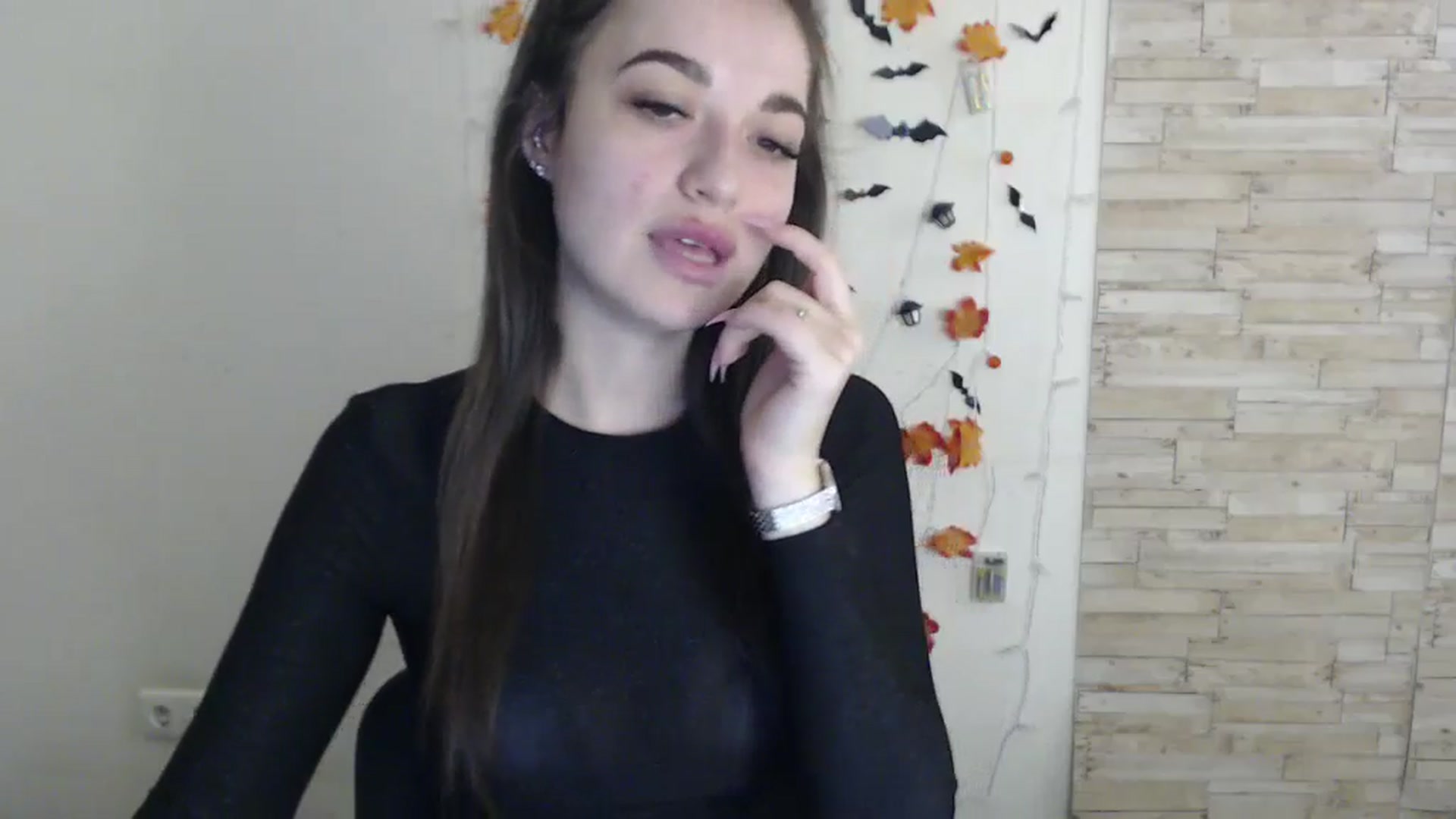 Gallery image thumbnail from Eva_Eldis's myfreecams stream on, 10/29/2024, 12:25 image 18 of 20