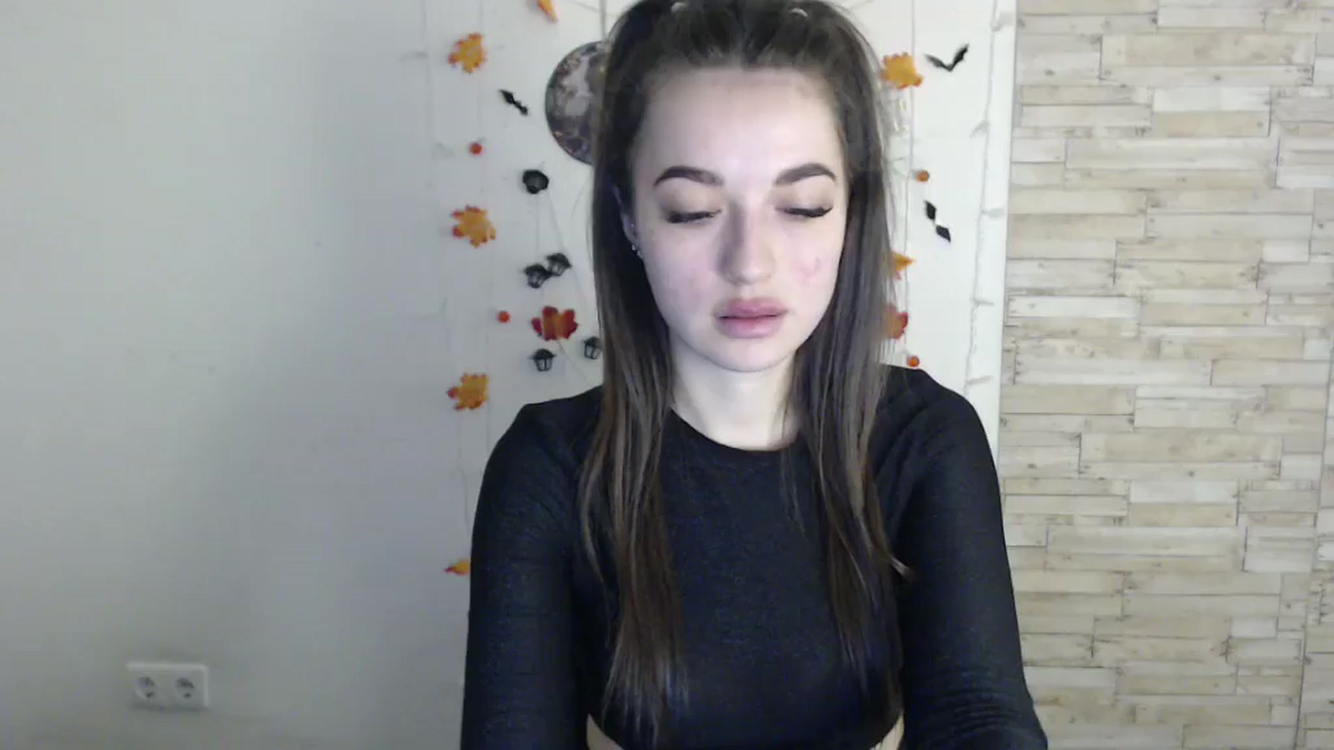 Gallery image thumbnail from Eva_Eldis's myfreecams stream on, 10/29/2024, 13:42 image 18 of 20