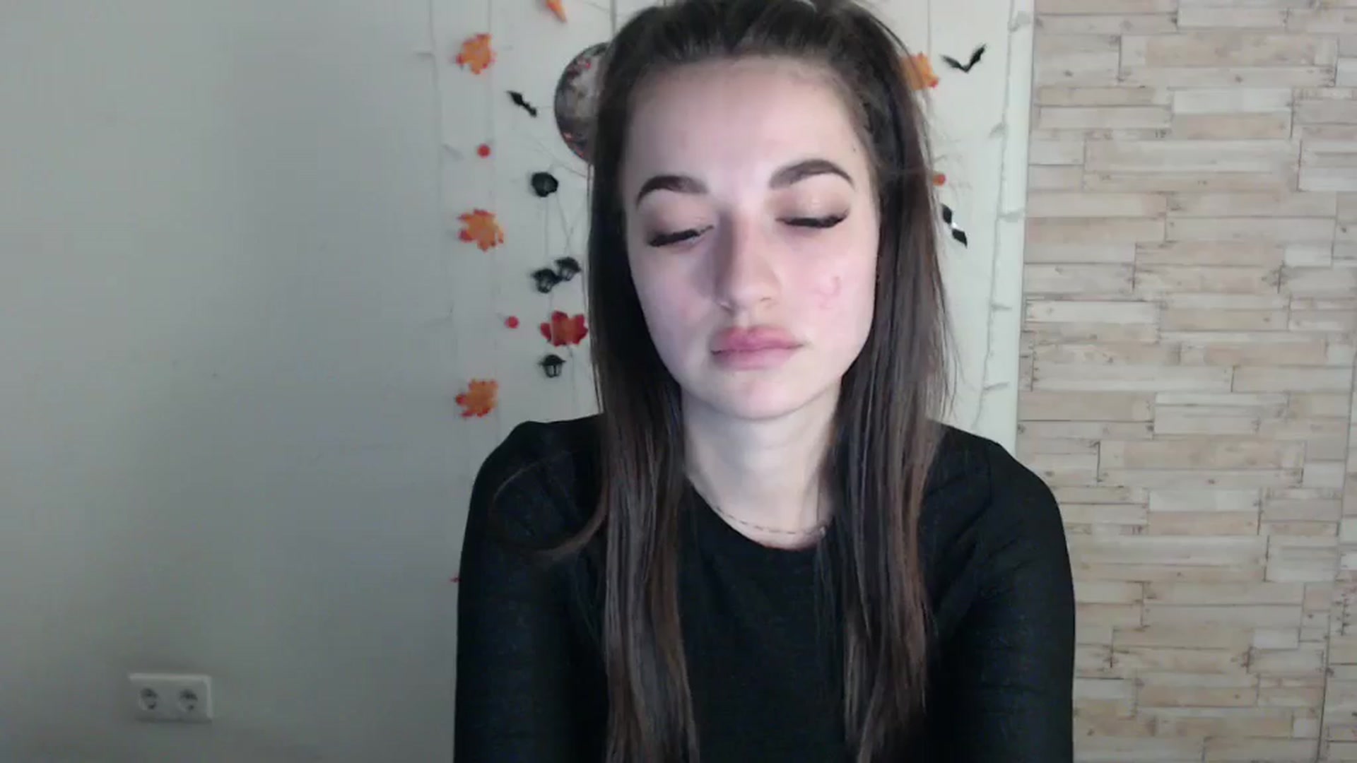 Gallery image thumbnail from Eva_Eldis's myfreecams stream on, 10/29/2024, 13:42 image 16 of 20