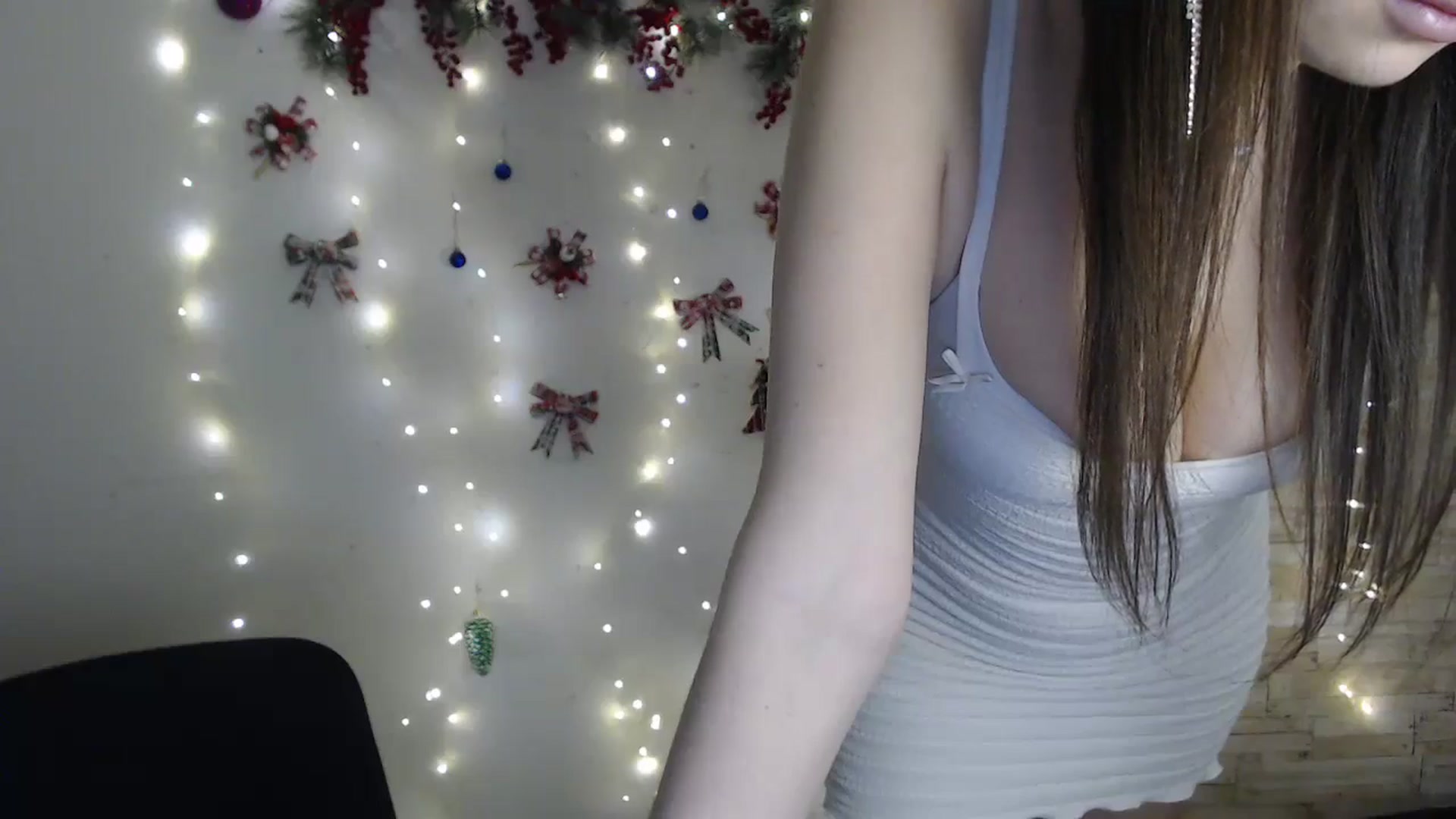 Gallery image thumbnail from Eva_Eldis's myfreecams stream on, 12/26/2024, 18:20 image 6 of 20