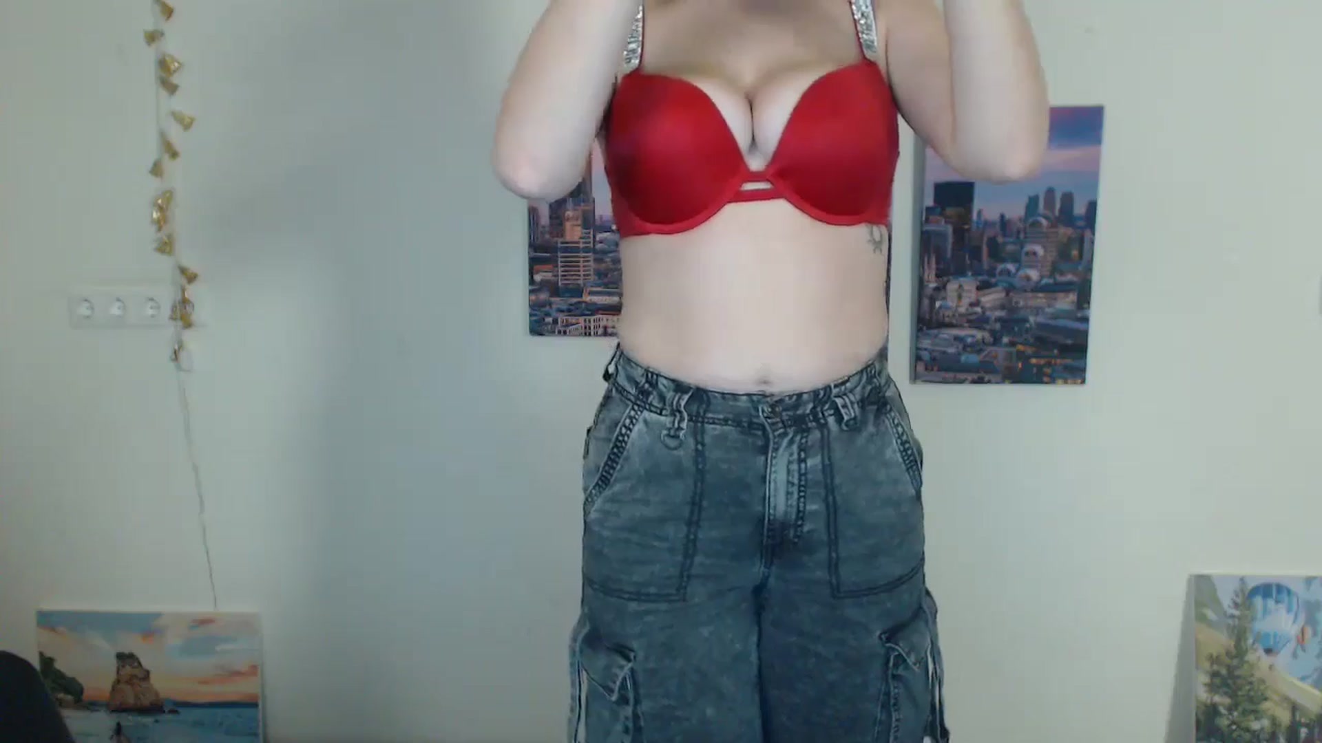 Gallery image thumbnail from Eva_Eldis's myfreecams stream on, 12/30/2024, 15:06 image 19 of 20
