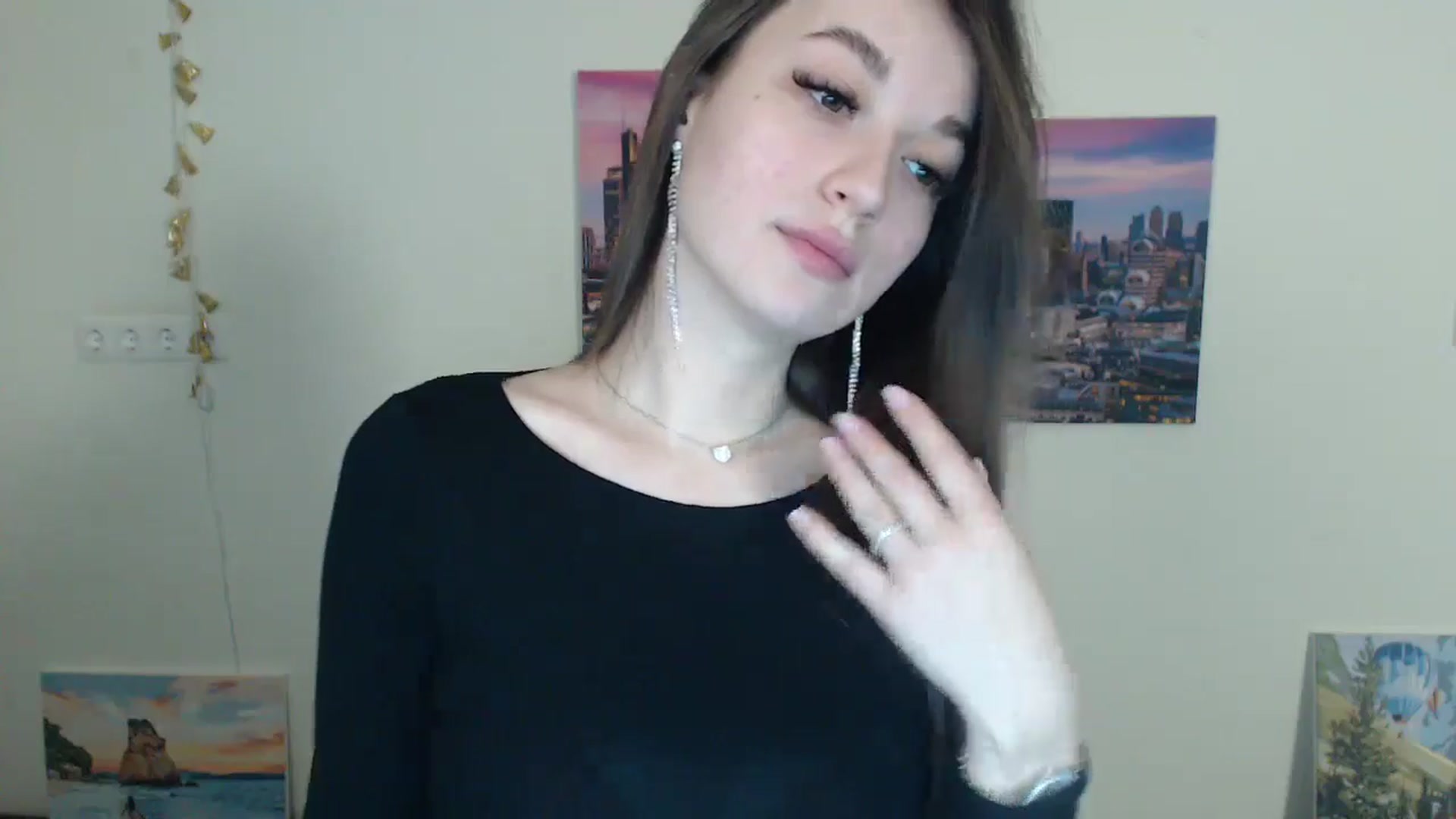 Gallery image thumbnail from Eva_Eldis's myfreecams stream on, 12/30/2024, 15:06 image 10 of 20