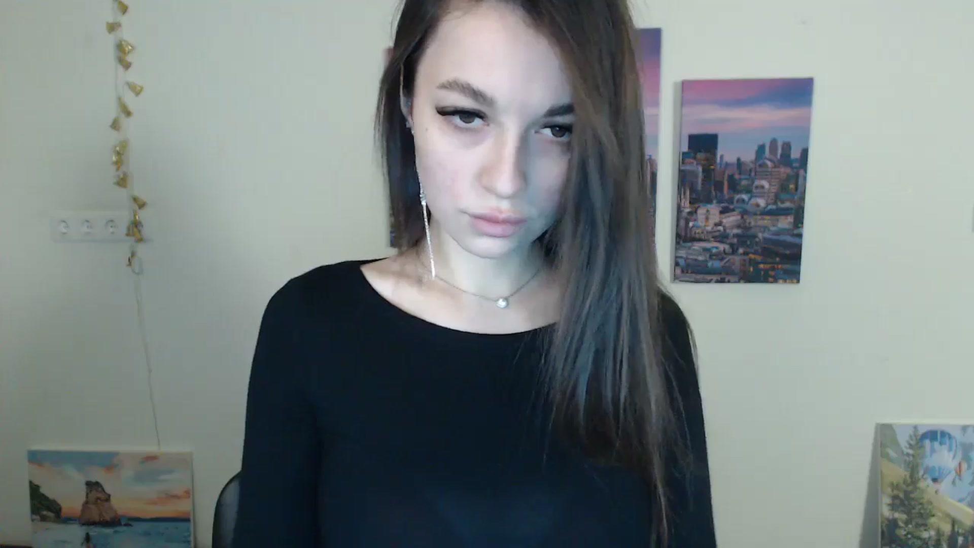 Gallery image thumbnail from Eva_Eldis's myfreecams stream on, 12/30/2024, 15:06 image 9 of 20