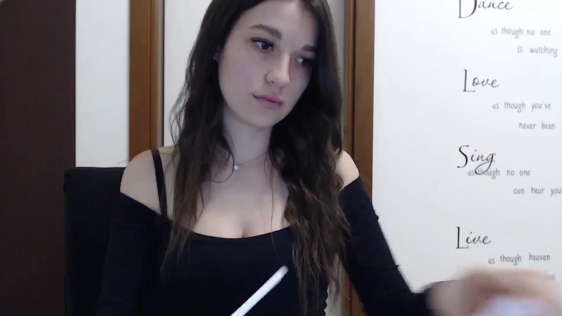 Gallery image thumbnail from Eva_Eldis's myfreecams stream on, 04/20/2025, 20:14 image 12 of 20