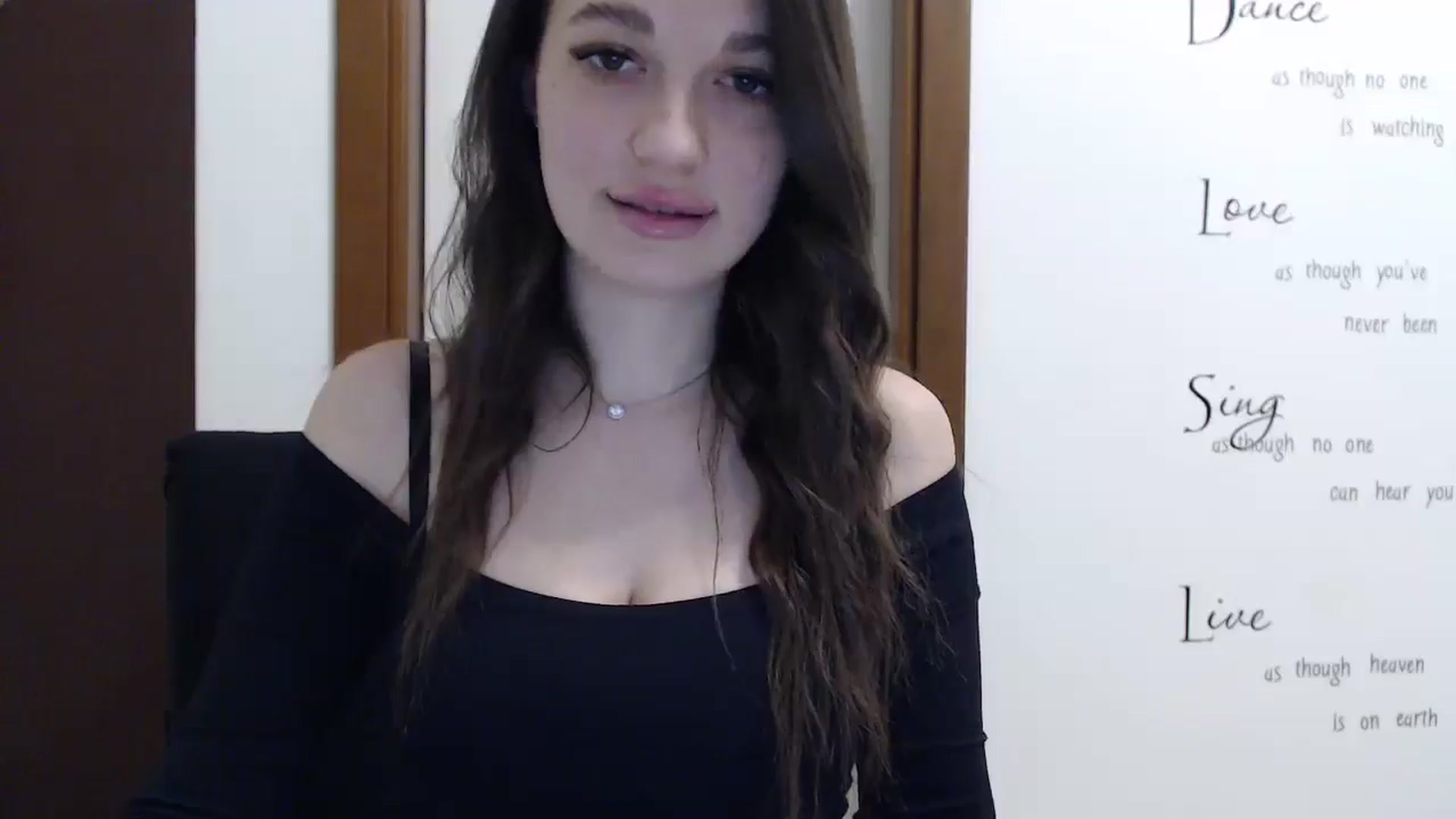 Gallery image thumbnail from Eva_Eldis's myfreecams stream on, 04/20/2025, 20:14 image 11 of 20