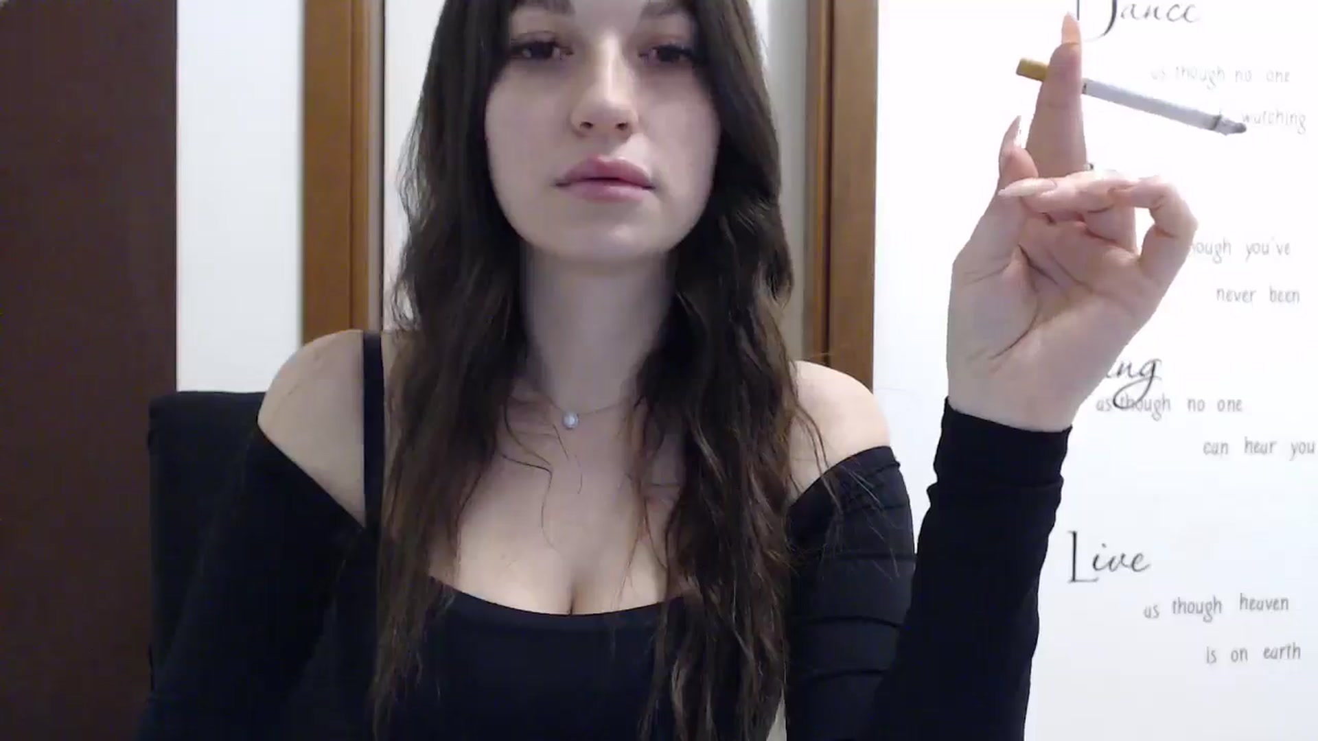 Gallery image thumbnail from Eva_Eldis's myfreecams stream on, 04/20/2025, 20:14 image 14 of 20