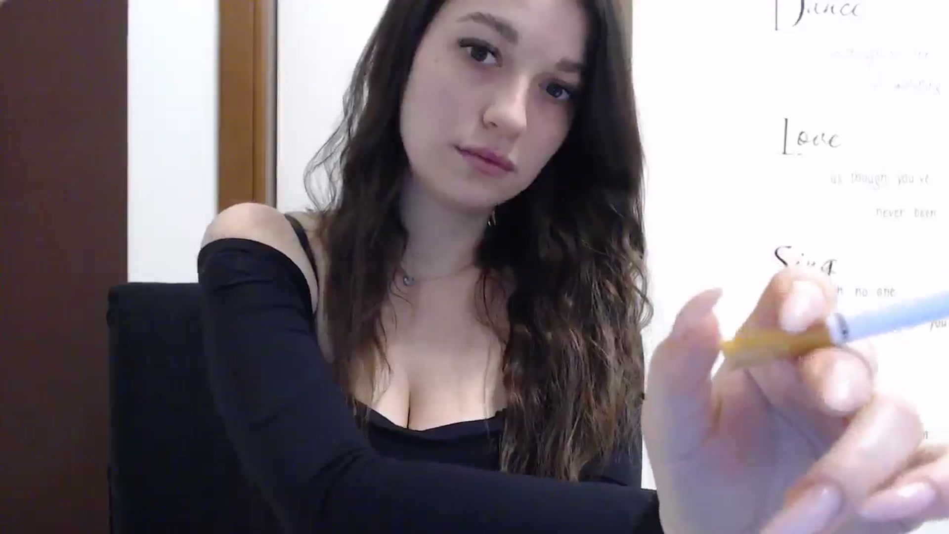 Gallery image thumbnail from Eva_Eldis's myfreecams stream on, 04/20/2025, 20:14 image 13 of 20