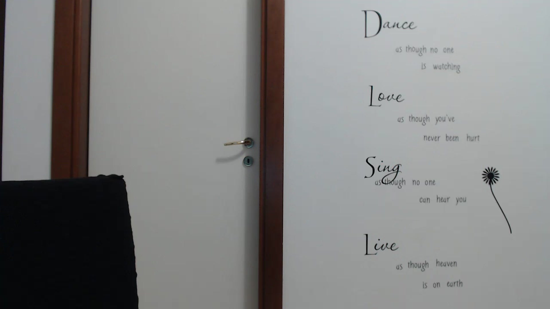 Gallery image thumbnail from Eva_Eldis's myfreecams stream on, 05/04/2025, 12:10 image 9 of 20