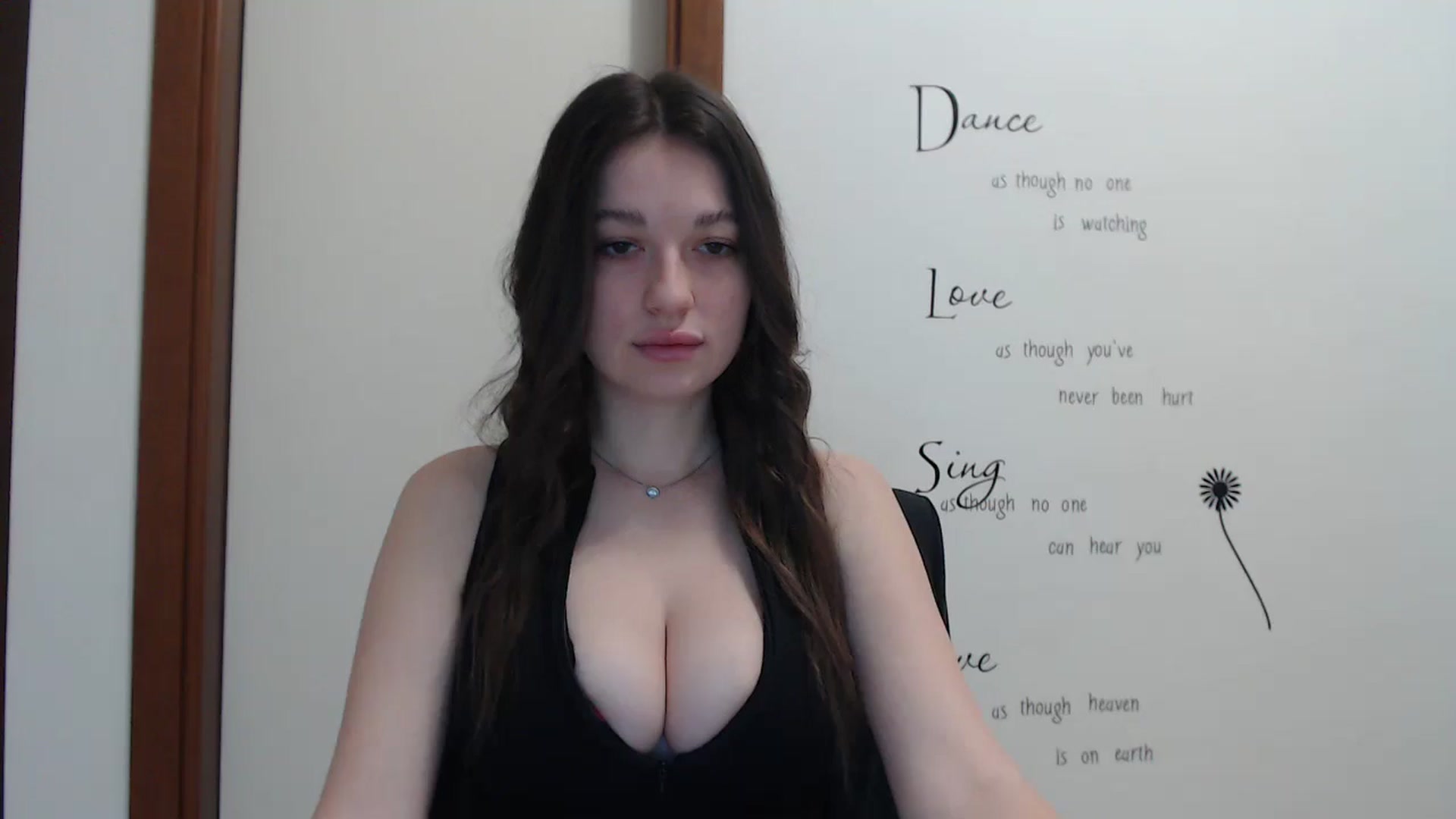 Gallery image thumbnail from Eva_Eldis's myfreecams stream on, 05/18/2025, 13:13 image 1 of 20