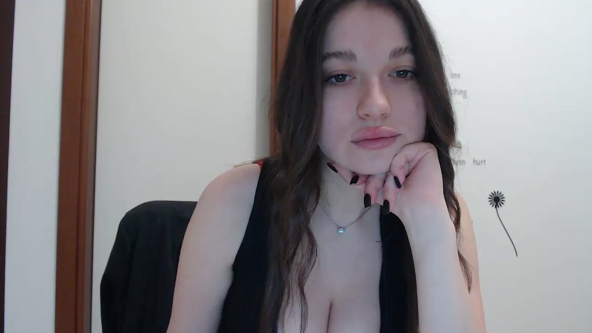 Gallery image thumbnail from Eva_Eldis's myfreecams stream on, 05/18/2025, 13:13 image 8 of 20