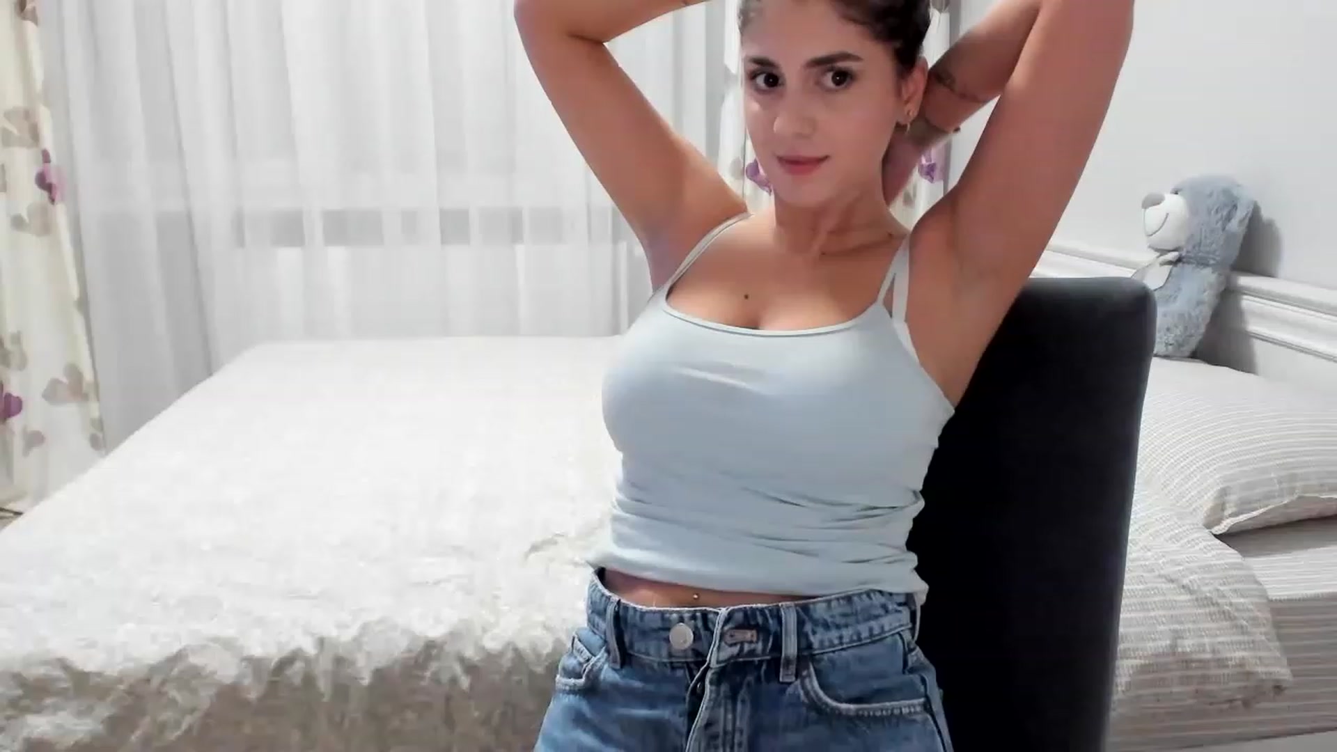 Gallery image thumbnail from Eva_EvansV's myfreecams stream on, 06/14/2023, 09:33 image 15 of 20