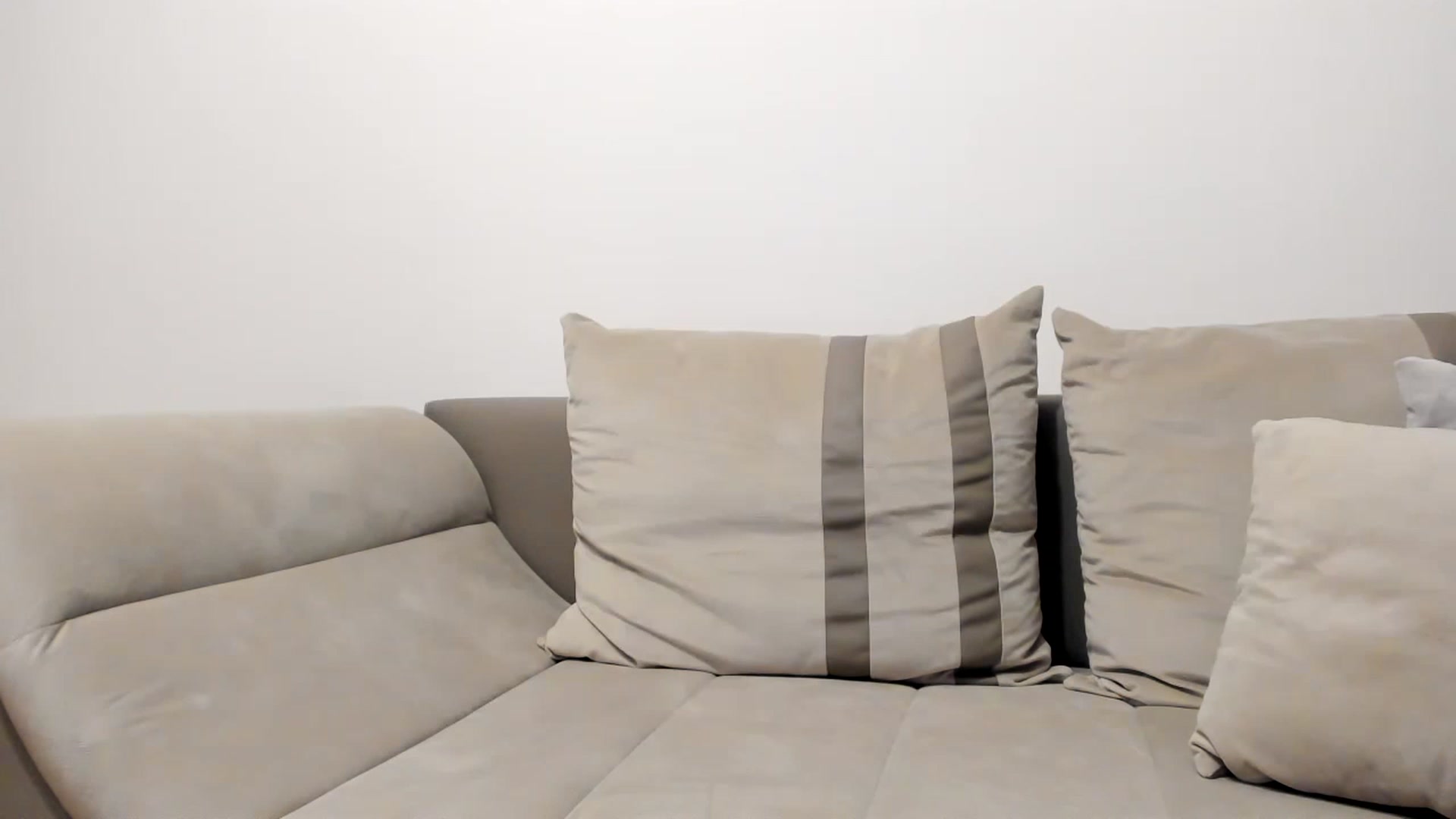Gallery image thumbnail from Eva_EvansV's myfreecams stream on, 06/25/2023, 17:55 image 20 of 20