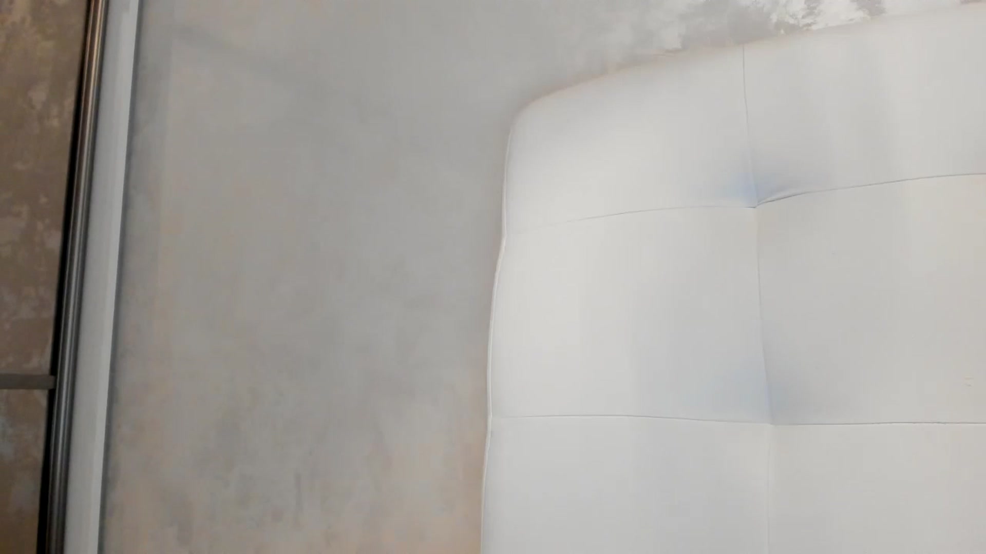 Gallery image thumbnail from Eva_EvansV's myfreecams stream on, 06/08/2024, 17:49 image 15 of 20