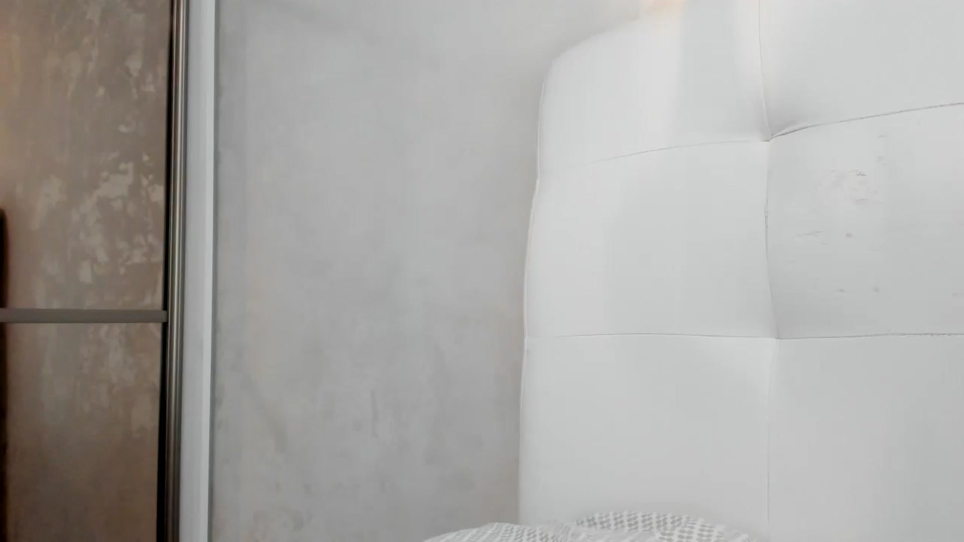 Gallery image thumbnail from Eva_EvansV's myfreecams stream on, 12/03/2024, 12:19 image 6 of 20