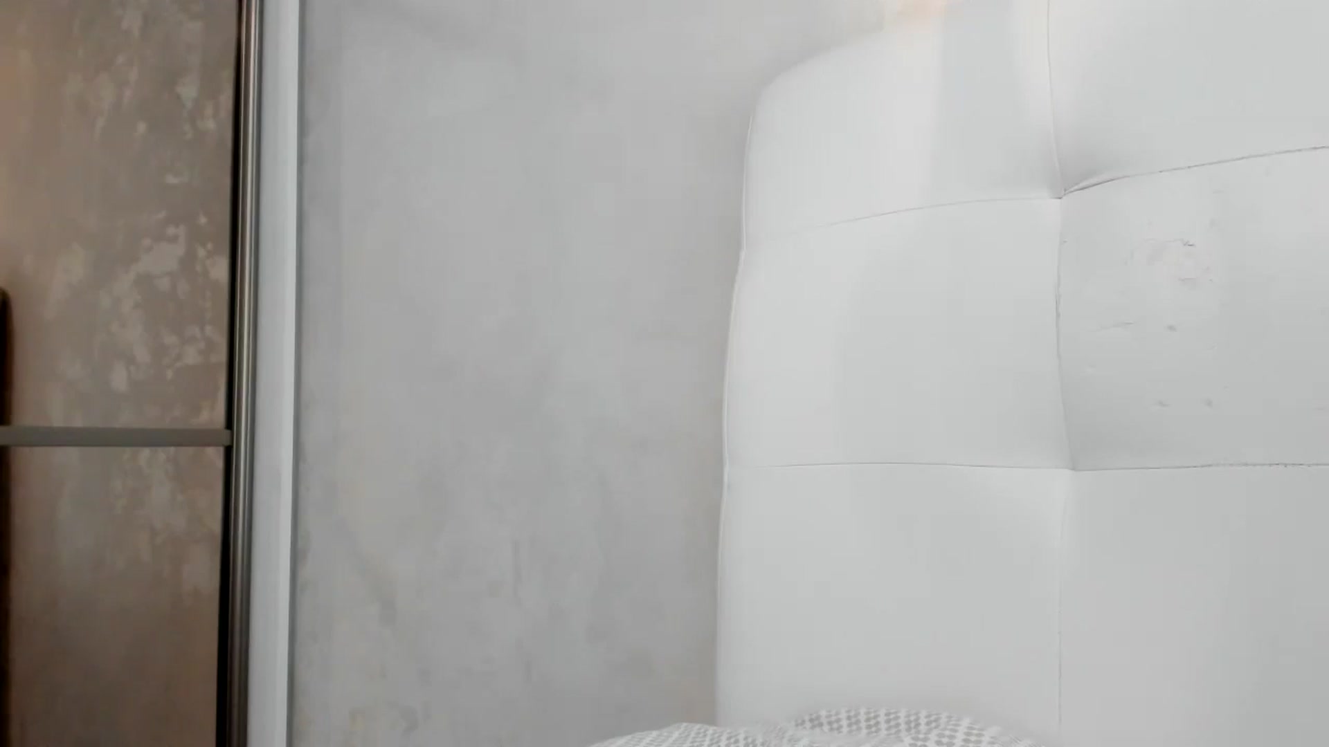 Gallery image thumbnail from Eva_EvansV's myfreecams stream on, 12/03/2024, 12:19 image 10 of 20