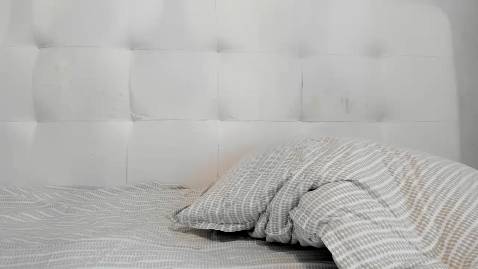 Gallery image thumbnail from Eva_EvansV's myfreecams stream on, 01/15/2025, 12:28 image 8 of 20