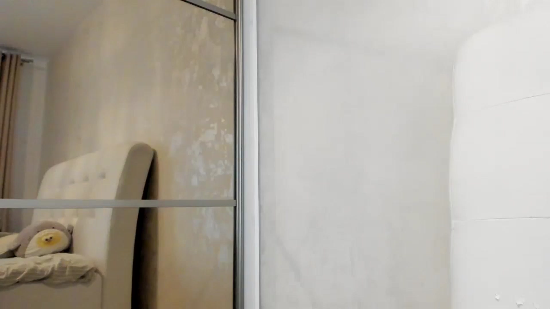 Gallery image thumbnail from Eva_EvansV's myfreecams stream on, 10/01/2025, 12:28 image 7 of 20