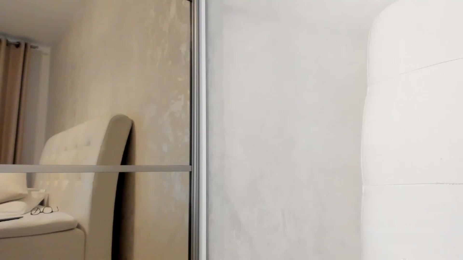 Gallery image thumbnail from Eva_EvansV's myfreecams stream on, 10/30/2025, 14:35 image 9 of 20