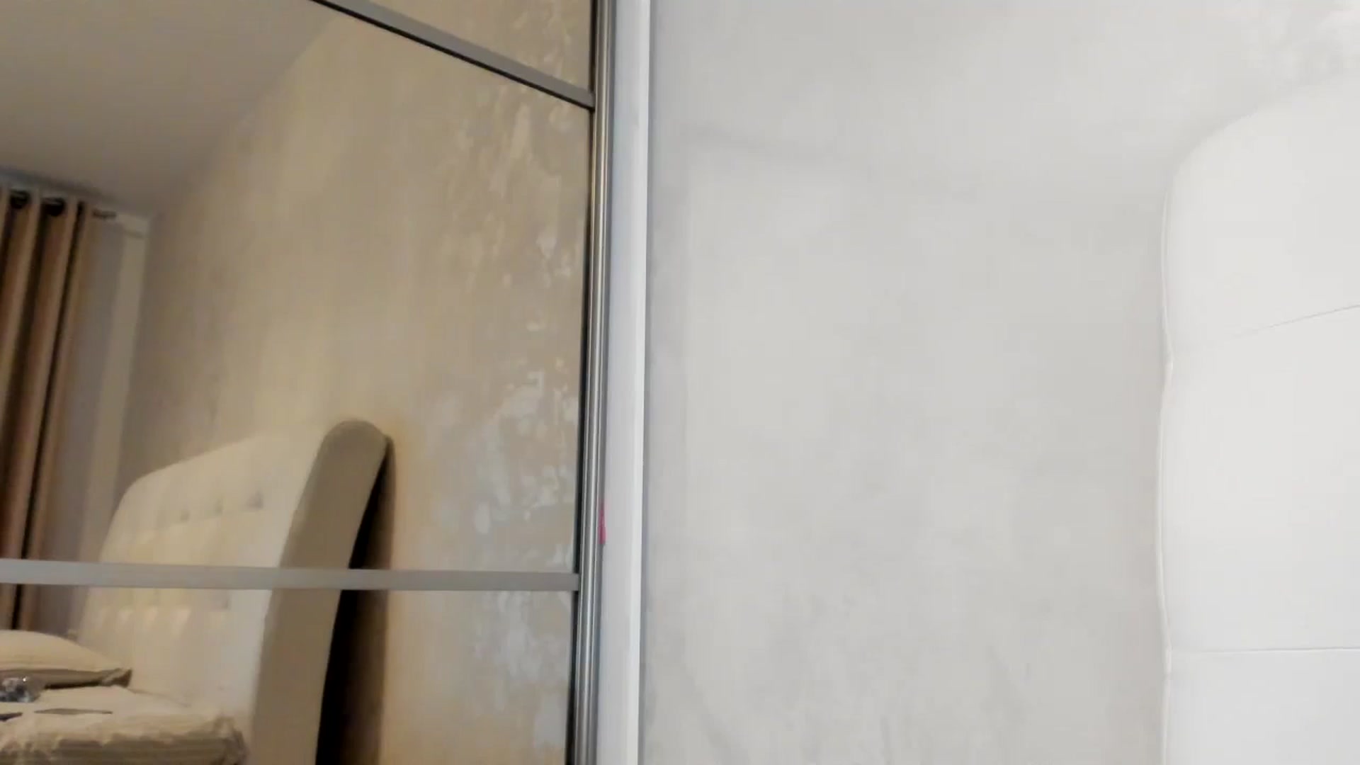 Gallery image thumbnail from Eva_EvansV's myfreecams stream on, 11/06/2025, 12:16 image 8 of 20