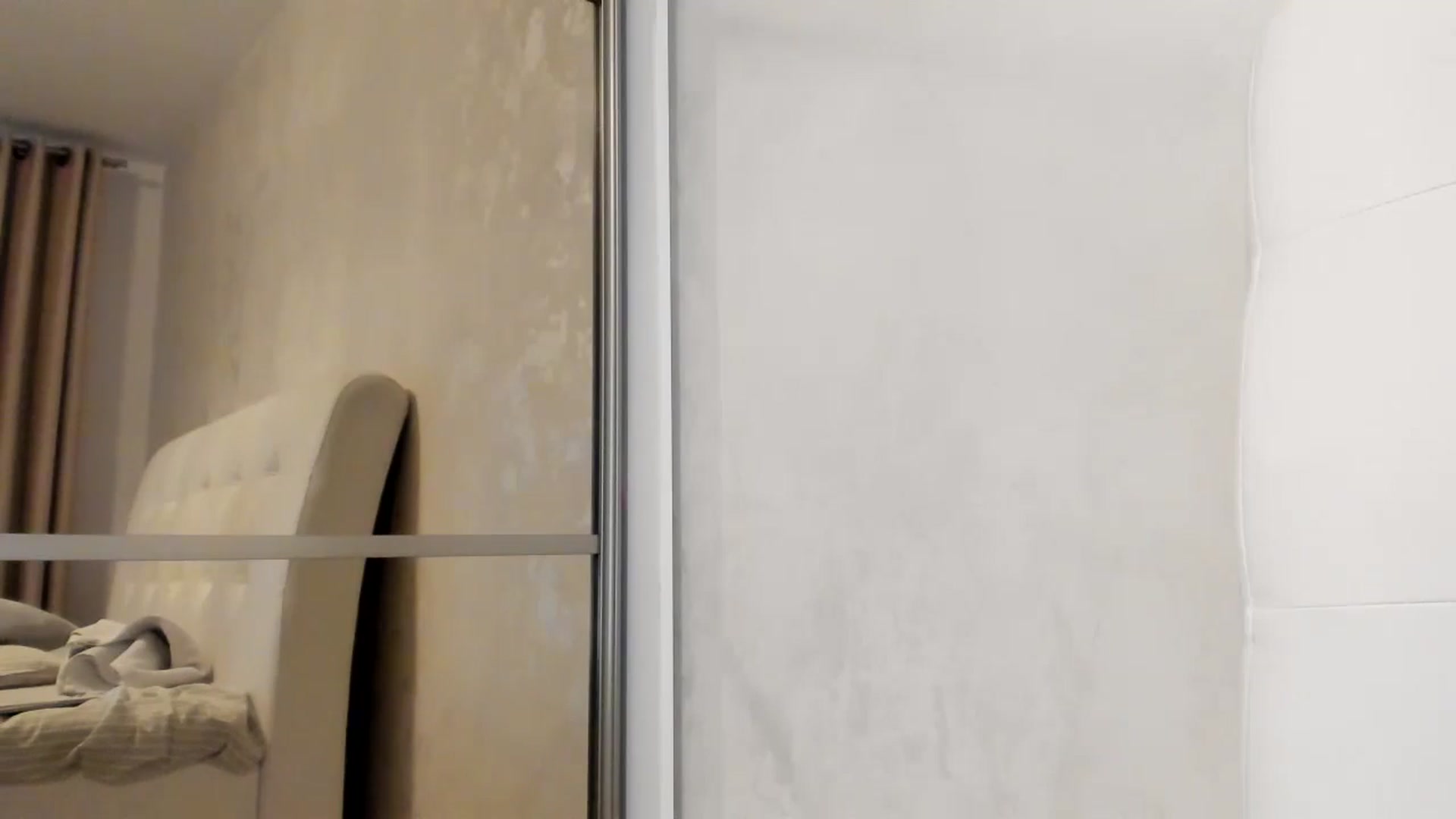 Gallery image thumbnail from Eva_EvansV's myfreecams stream on, 11/18/2025, 12:52 image 16 of 20
