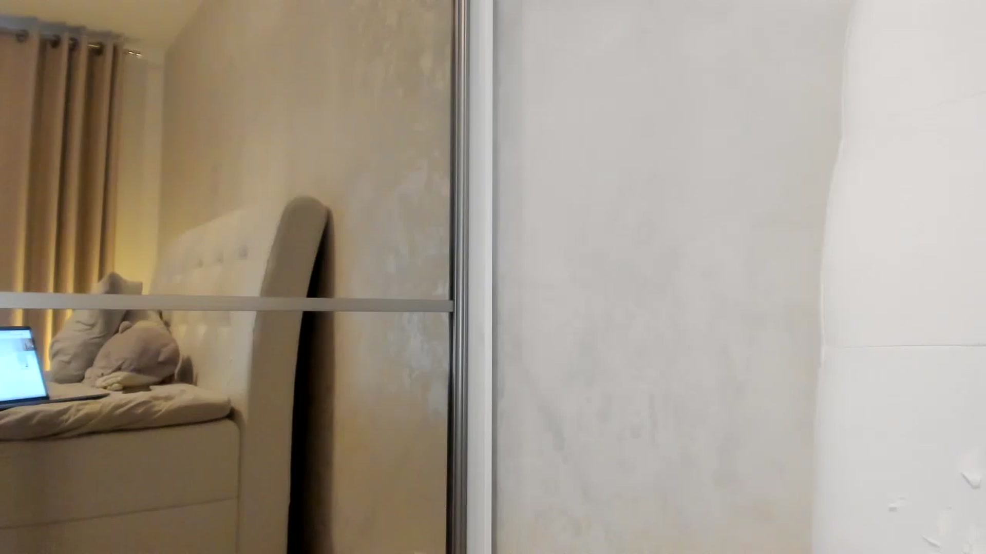 Gallery image thumbnail from Eva_EvansV's myfreecams stream on, 12/03/2025, 12:35 image 7 of 20