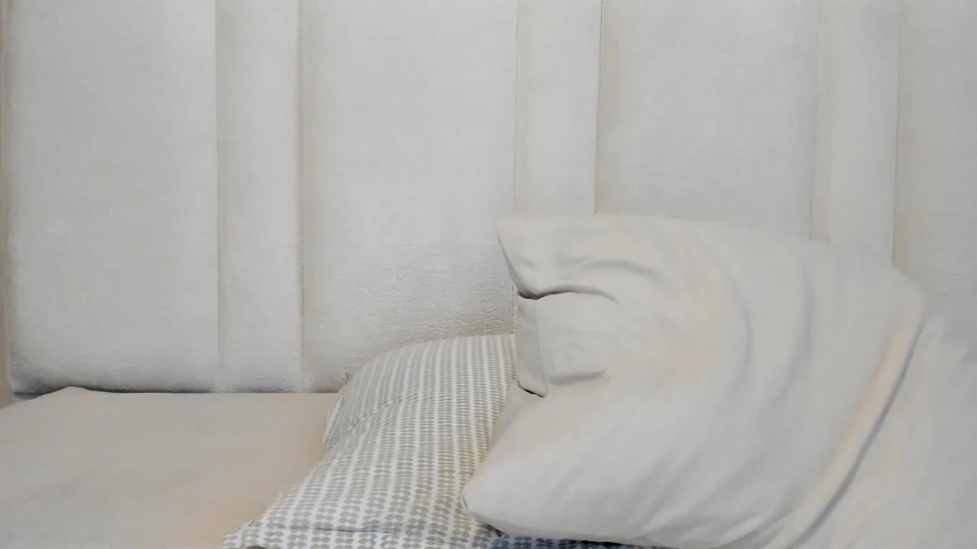 Gallery image thumbnail from Eva_EvansV's myfreecams stream on, 01/20/2026, 12:02 image 11 of 20