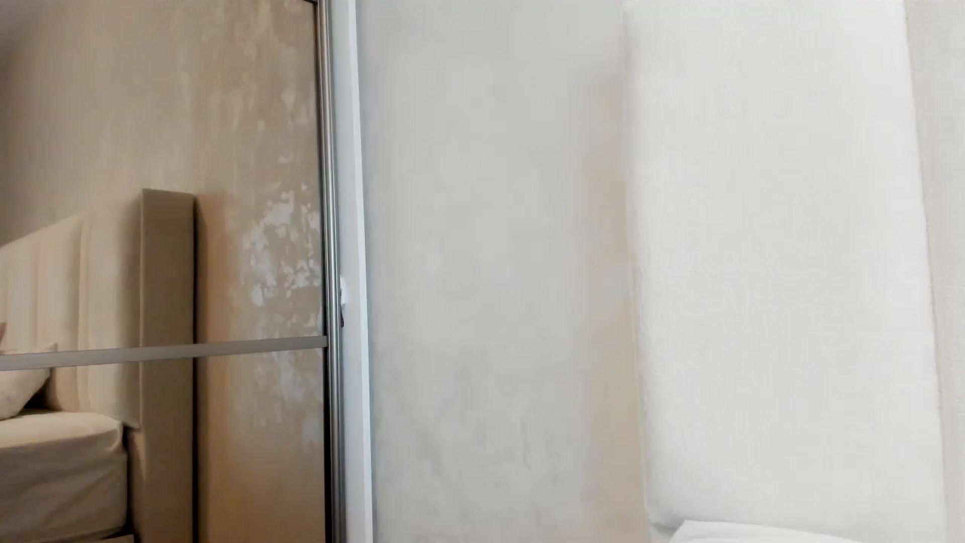 Gallery image thumbnail from Eva_EvansV's myfreecams stream on, 05/06/2026, 10:52 image 13 of 20