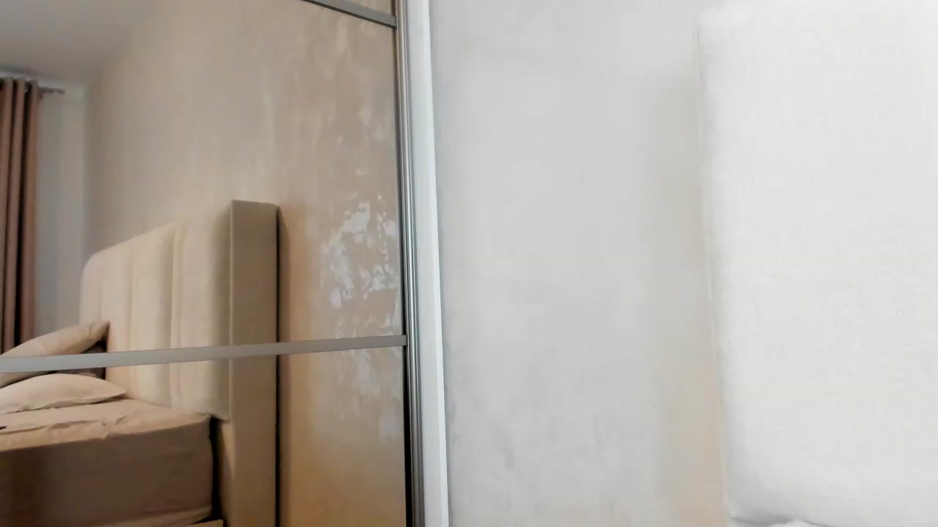 Gallery image thumbnail from Eva_EvansV's myfreecams stream on, 06/09/2026, 10:47 image 10 of 20