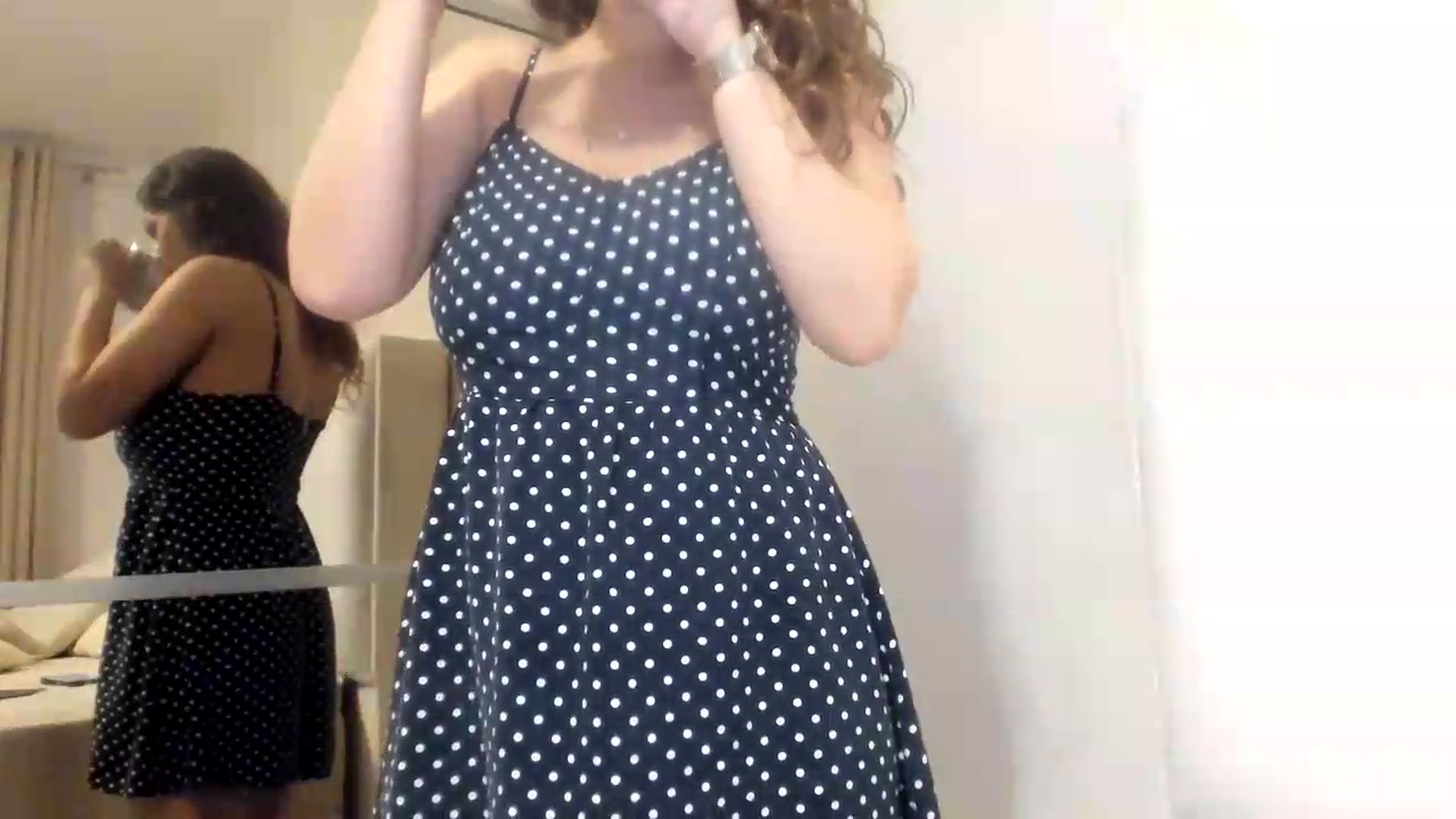 Gallery image thumbnail from Eva_EvansV's myfreecams stream on, 06/26/2026, 17:39 image 2 of 20
