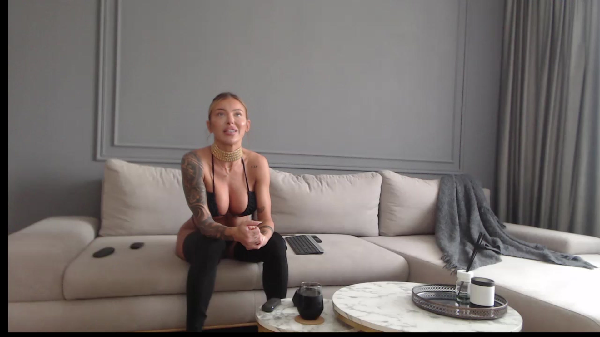 Gallery image thumbnail from Eva_Goddess's myfreecams stream on, 06/13/2023, 10:43 image 16 of 20