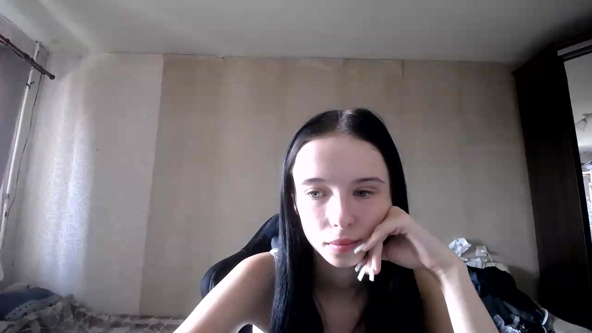 Gallery image thumbnail from Eva_Laurent's myfreecams stream on, 08/31/2026, 08:14 image 16 of 20