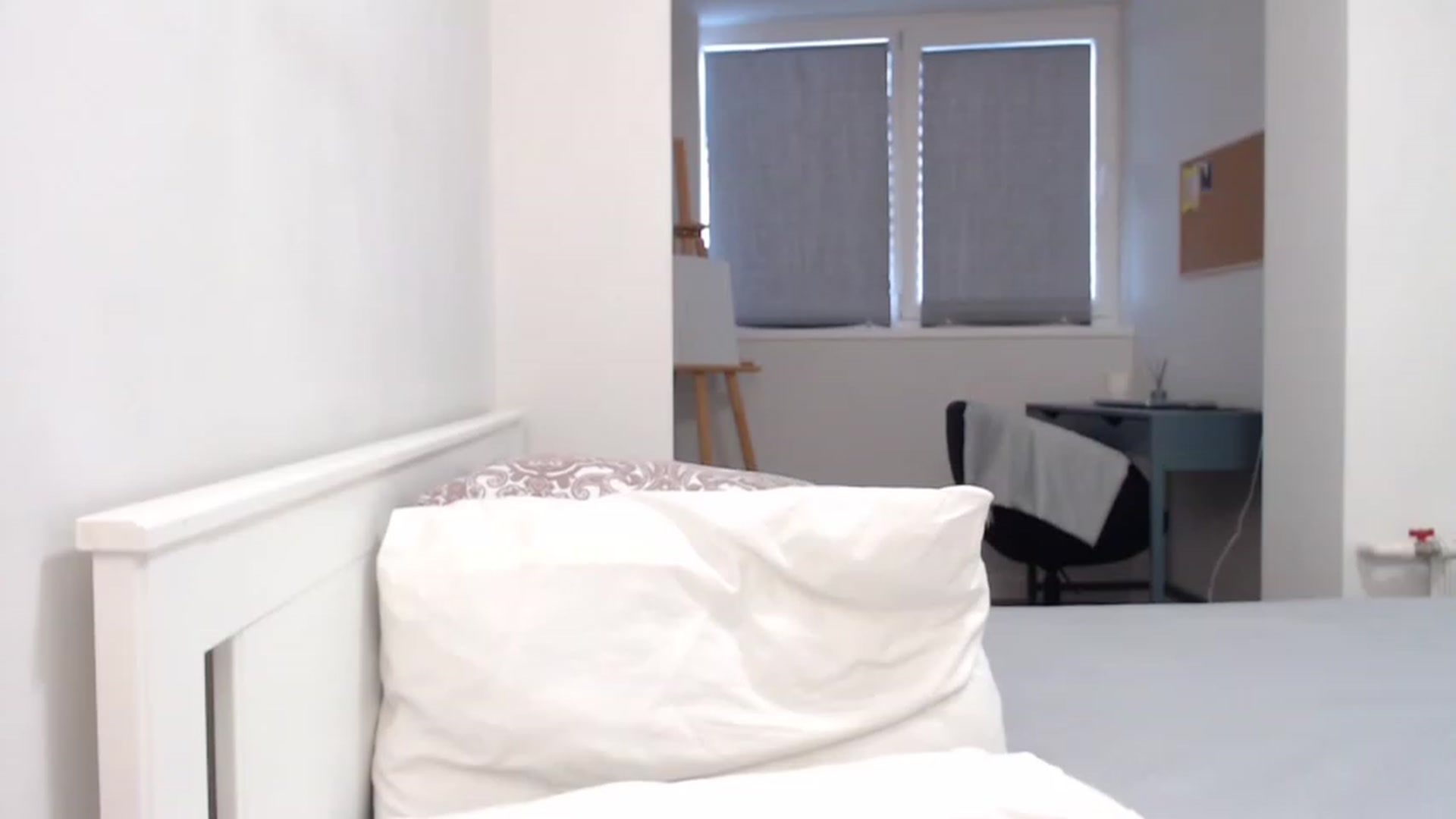 Gallery image thumbnail from Eva_Magic's myfreecams stream on, 12/05/2022, 04:06 image 10 of 20