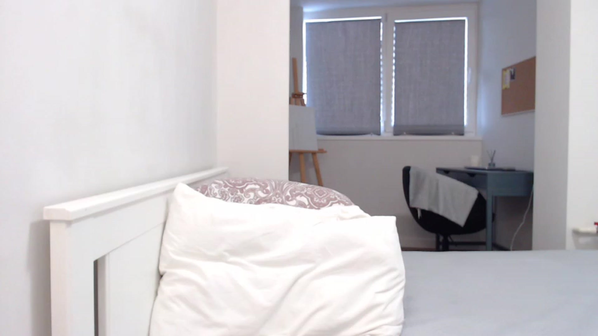 Gallery image thumbnail from Eva_Magic's myfreecams stream on, 12/05/2022, 05:04 image 14 of 20