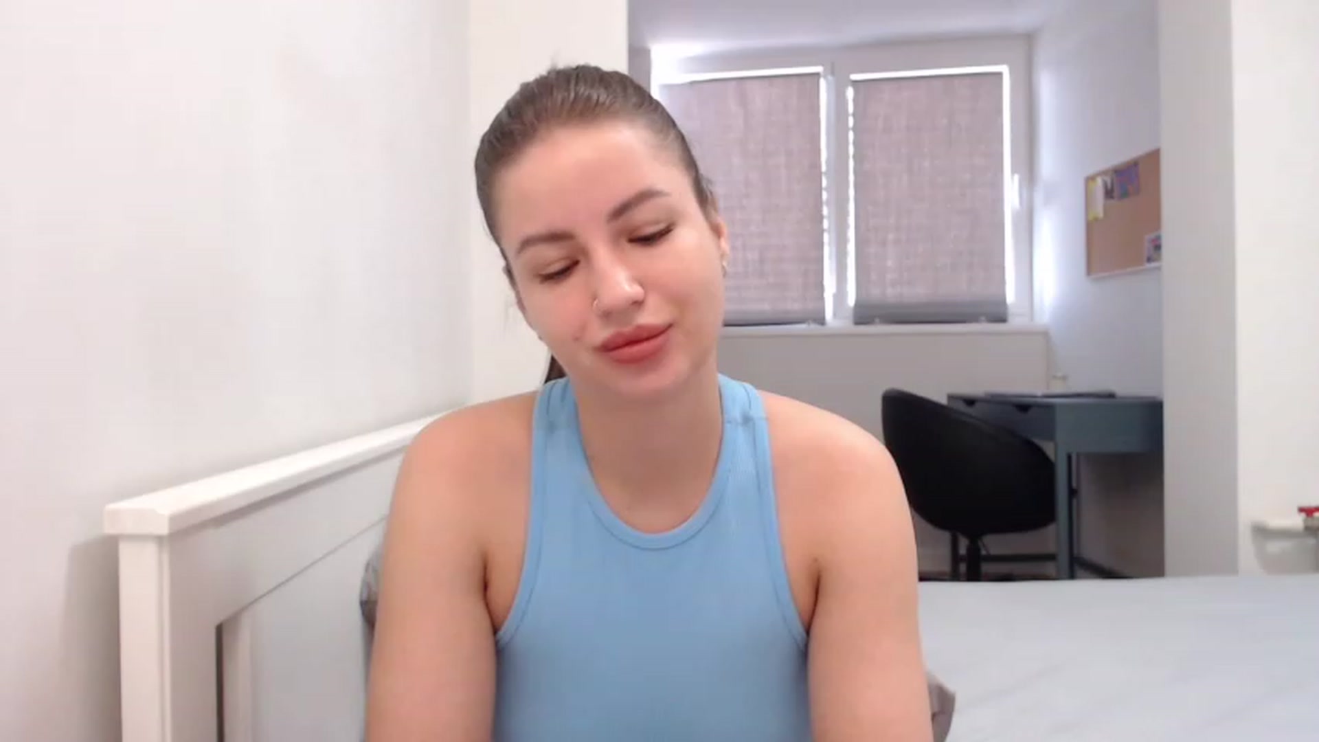 Gallery image thumbnail from Eva_Magic's myfreecams stream on, 05/16/2023, 04:02 image 15 of 20
