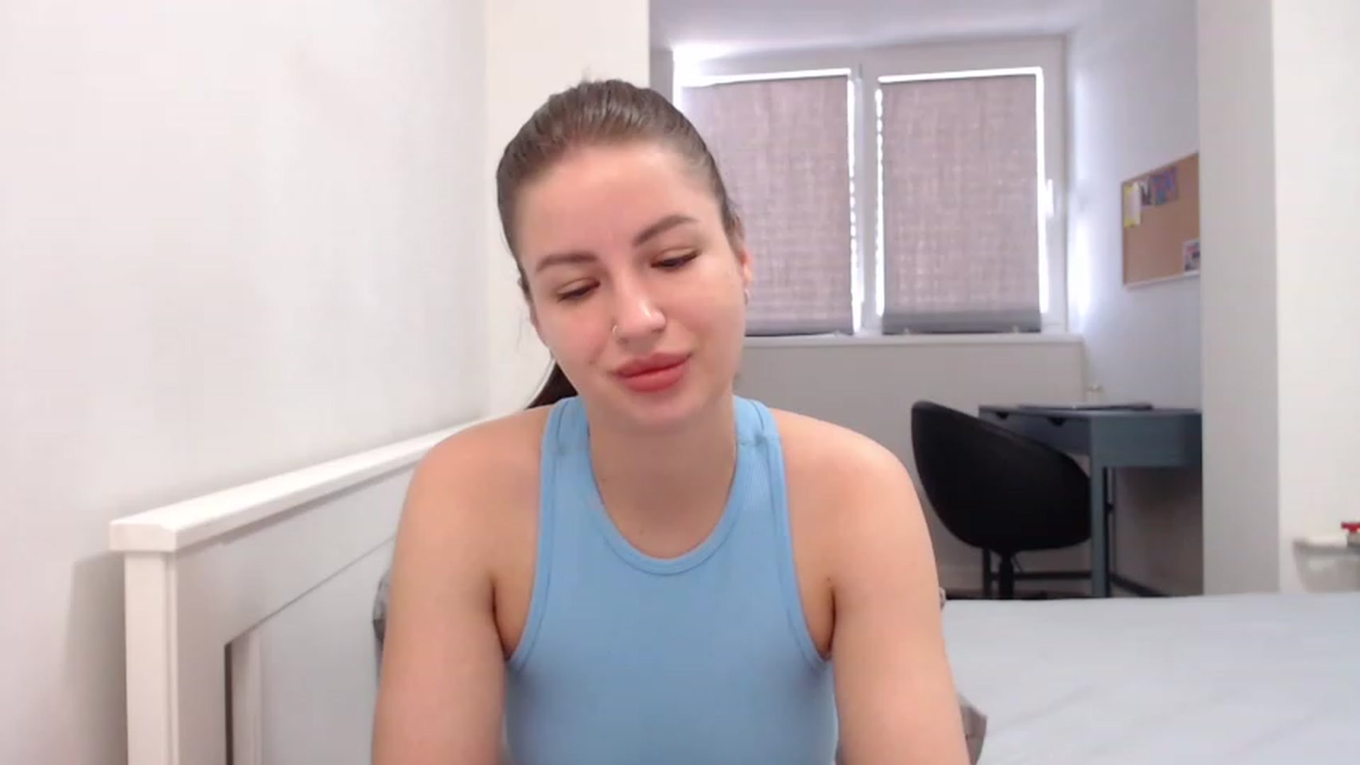 Gallery image thumbnail from Eva_Magic's myfreecams stream on, 05/16/2023, 04:02 image 11 of 20