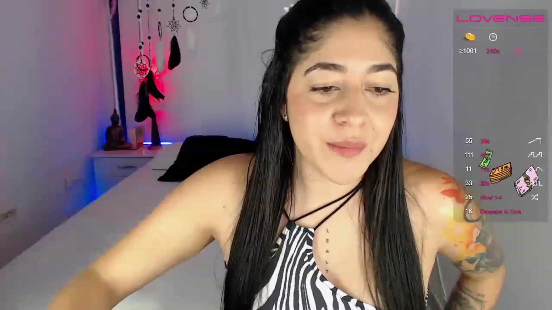 Gallery image thumbnail from Eva_Sertalf's myfreecams stream on, 03/13/2023, 19:43 image 2 of 20