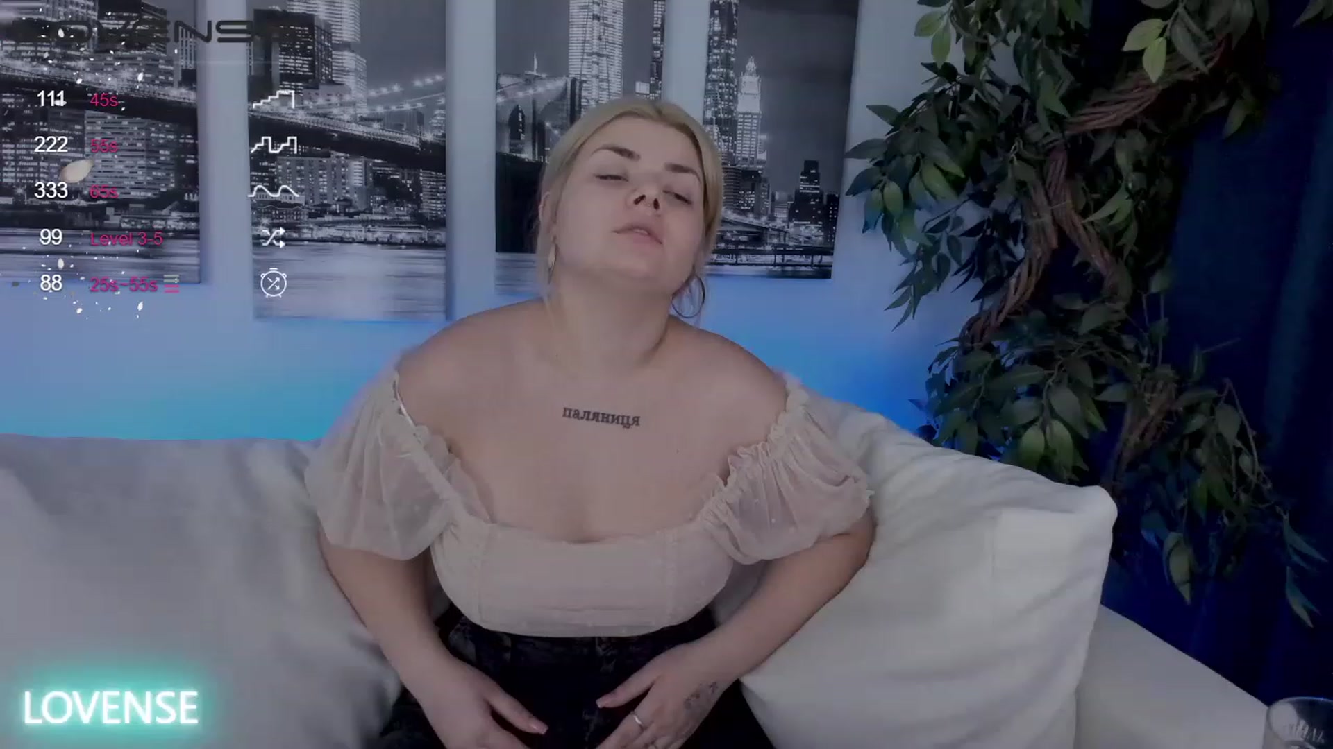 Gallery image thumbnail from Eva__Kamenski's myfreecams stream on, 01/23/2023, 03:48 image 15 of 20