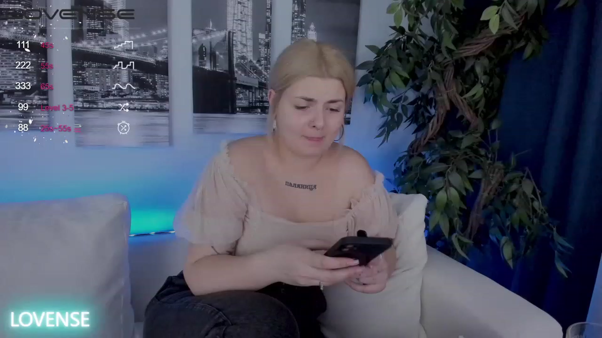 Gallery image thumbnail from Eva__Kamenski's myfreecams stream on, 01/23/2023, 03:48 image 2 of 20