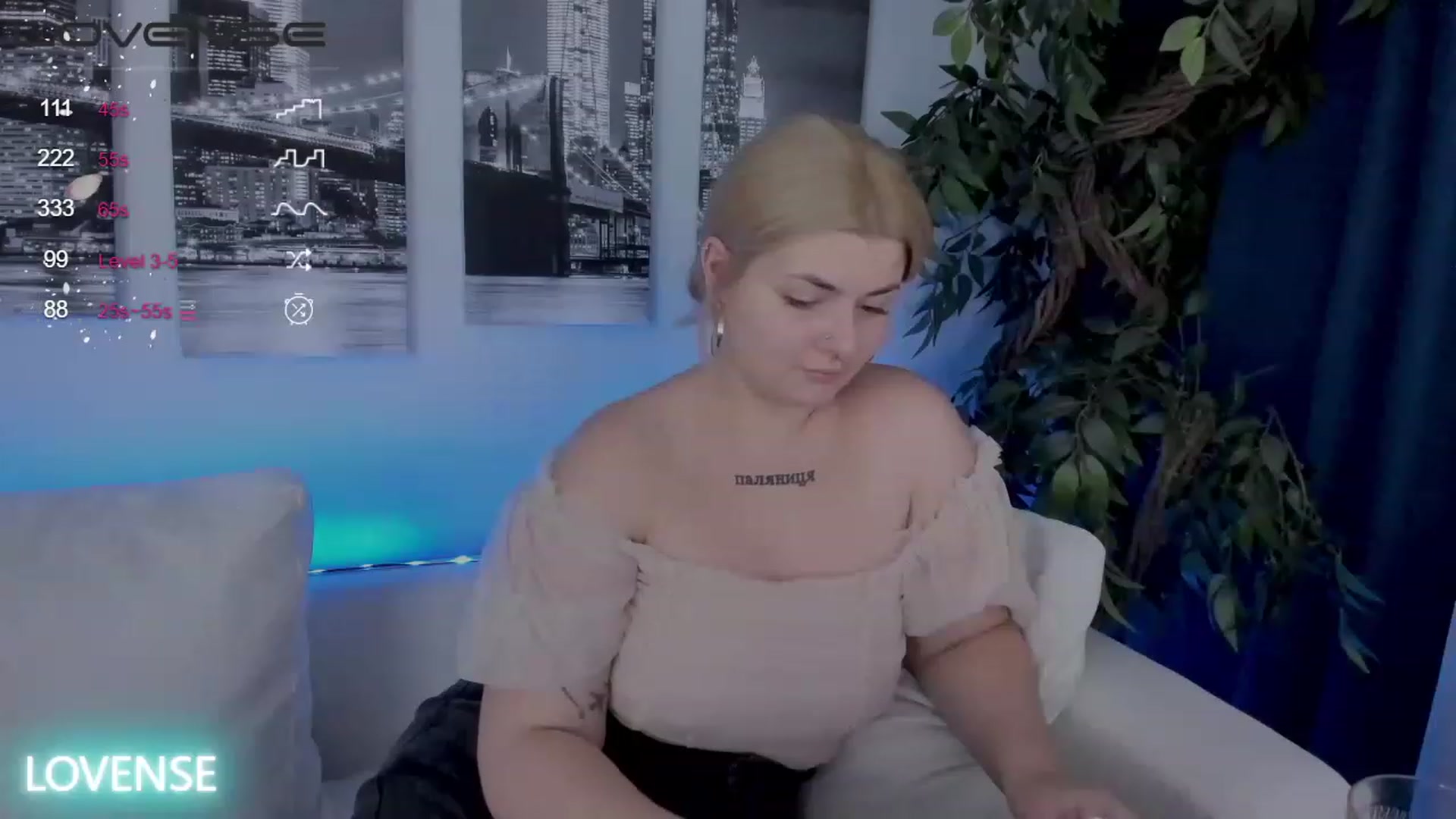 Gallery image thumbnail from Eva__Kamenski's myfreecams stream on, 01/23/2023, 03:48 image 8 of 20