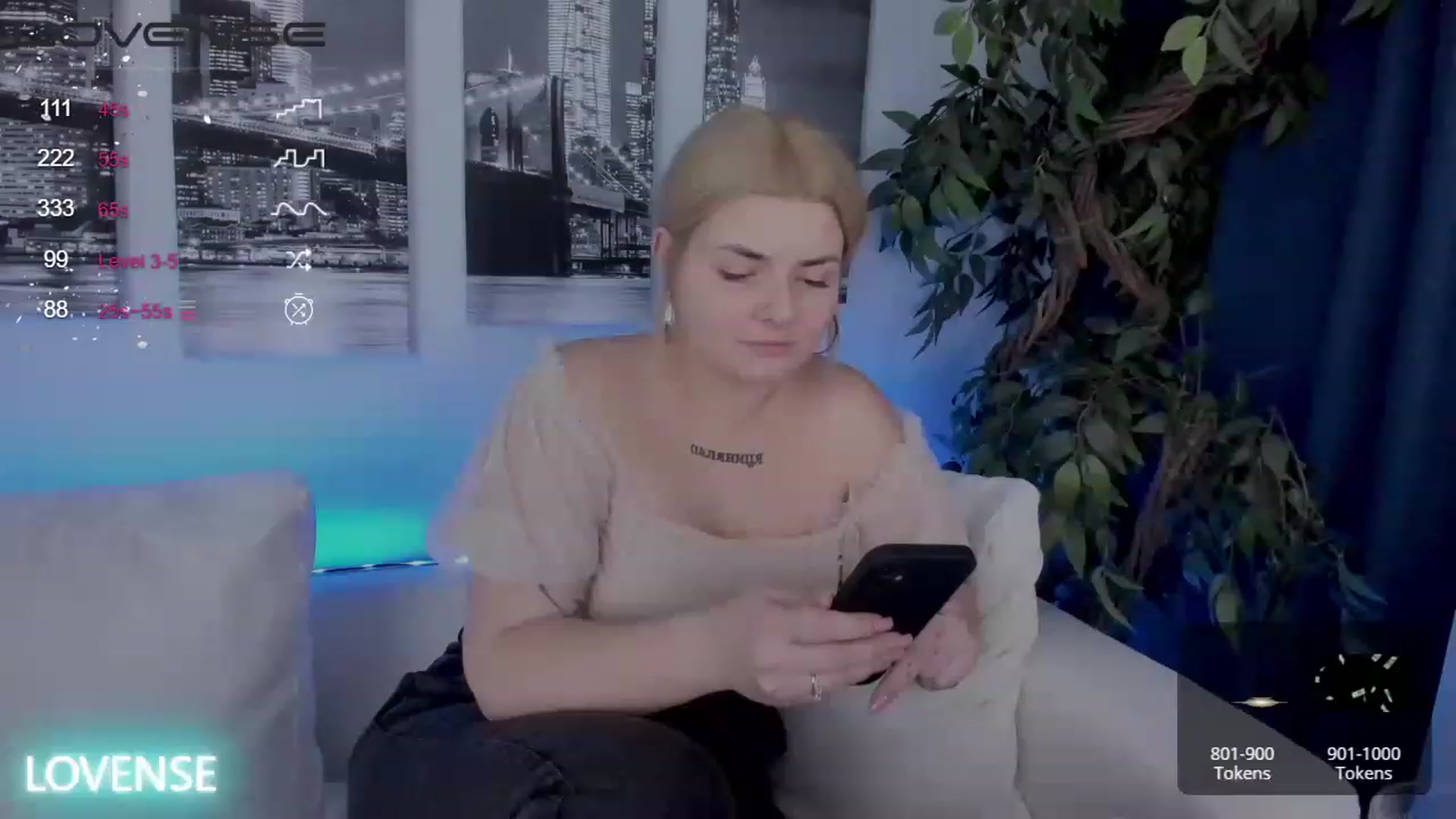Gallery image thumbnail from Eva__Kamenski's myfreecams stream on, 01/23/2023, 03:48 image 3 of 20