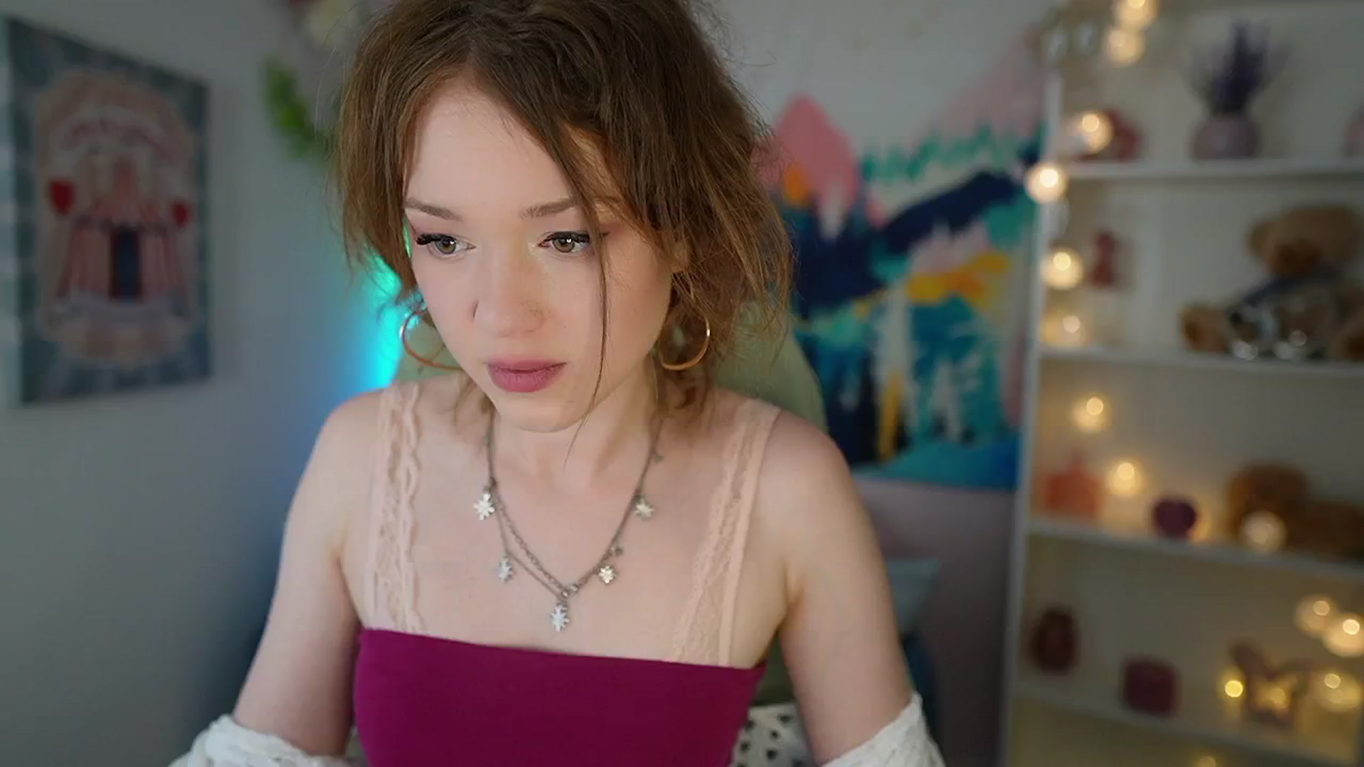 Gallery image thumbnail from Eva_grey18's myfreecams stream on, 04/29/2024, 19:12 image 8 of 20