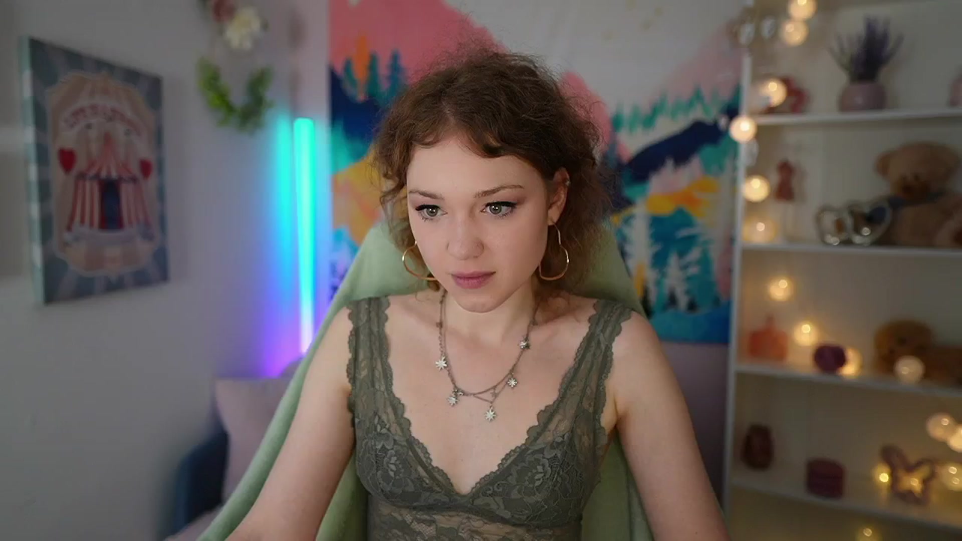 Gallery image thumbnail from Eva_grey18's myfreecams stream on, 05/02/2024, 20:35 image 5 of 20