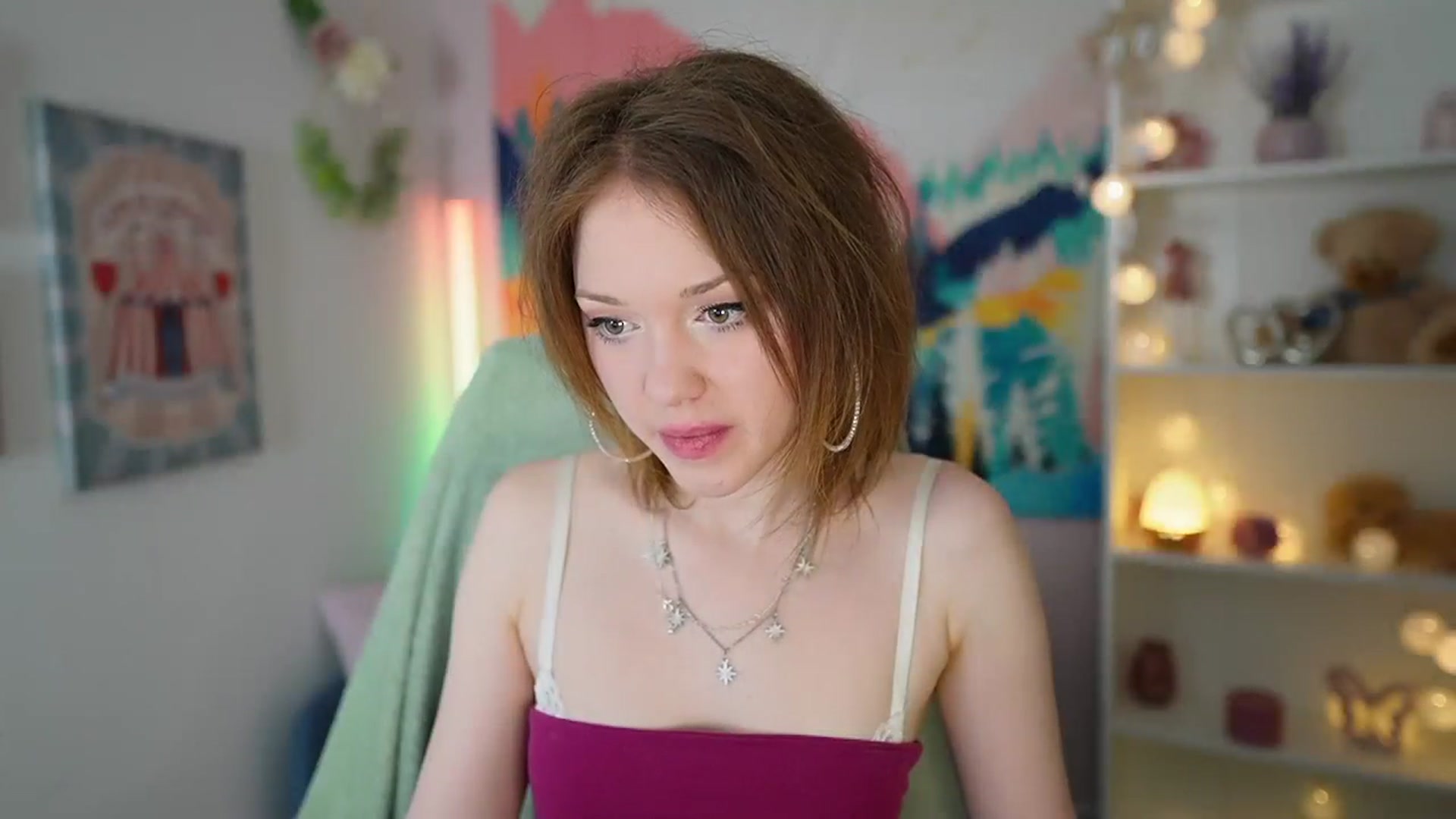 Gallery image thumbnail from Eva_grey18's myfreecams stream on, 05/07/2024, 22:11 image 10 of 20