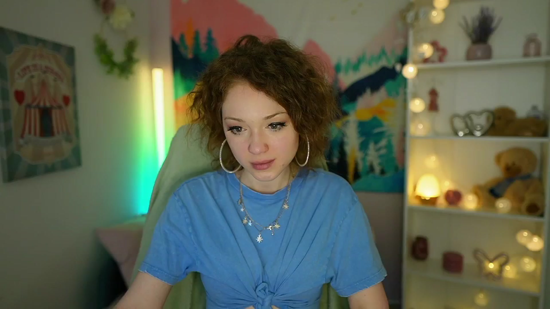Gallery image thumbnail from Eva_grey18's myfreecams stream on, 05/14/2024, 20:56 image 13 of 20